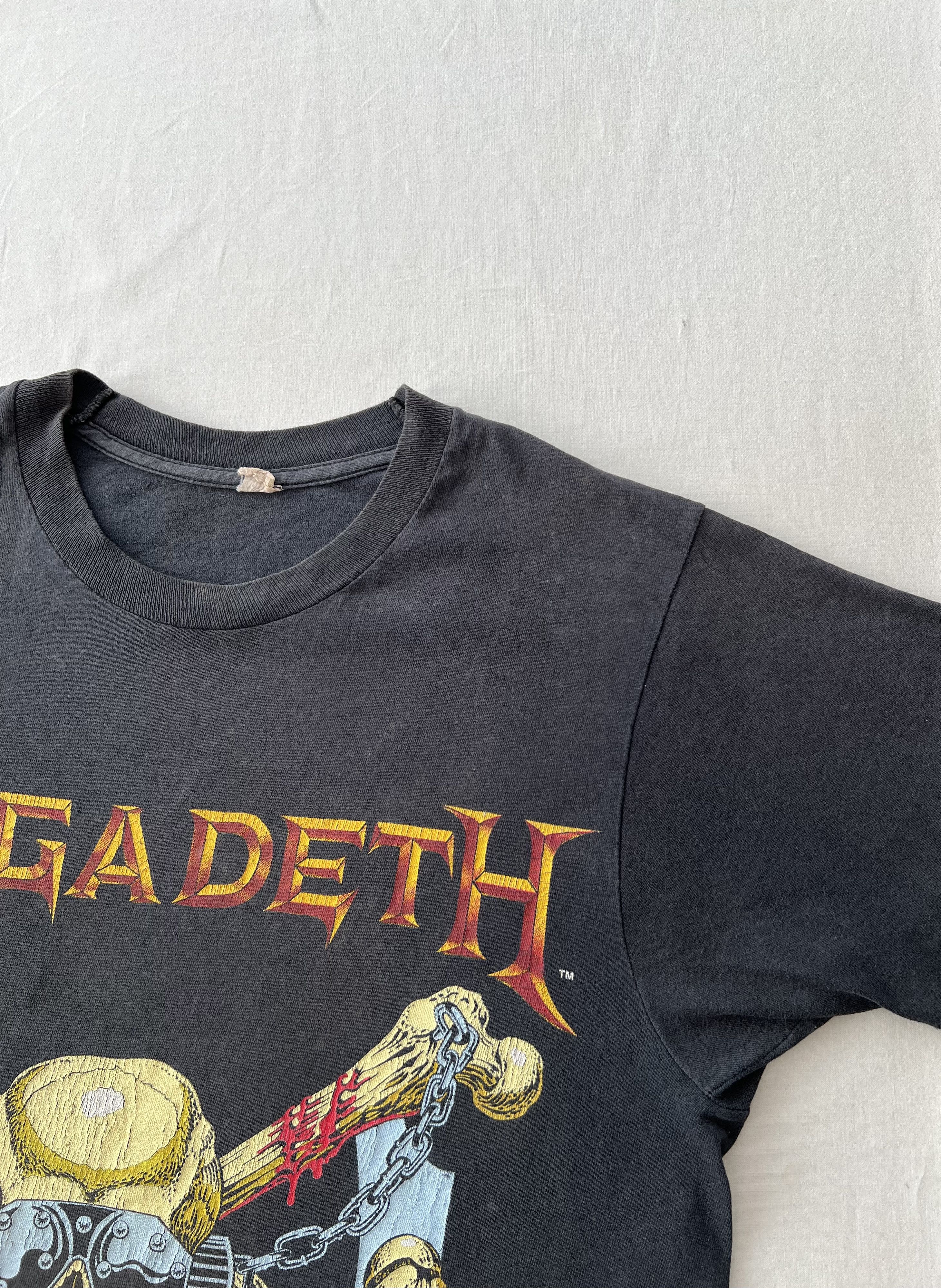 Band Tees Vintage 1991 Megadeth Vic Rattlehead Thrash Metal Band Tee Size US L / EU 52-54 / 3 - 13 Thumbnail