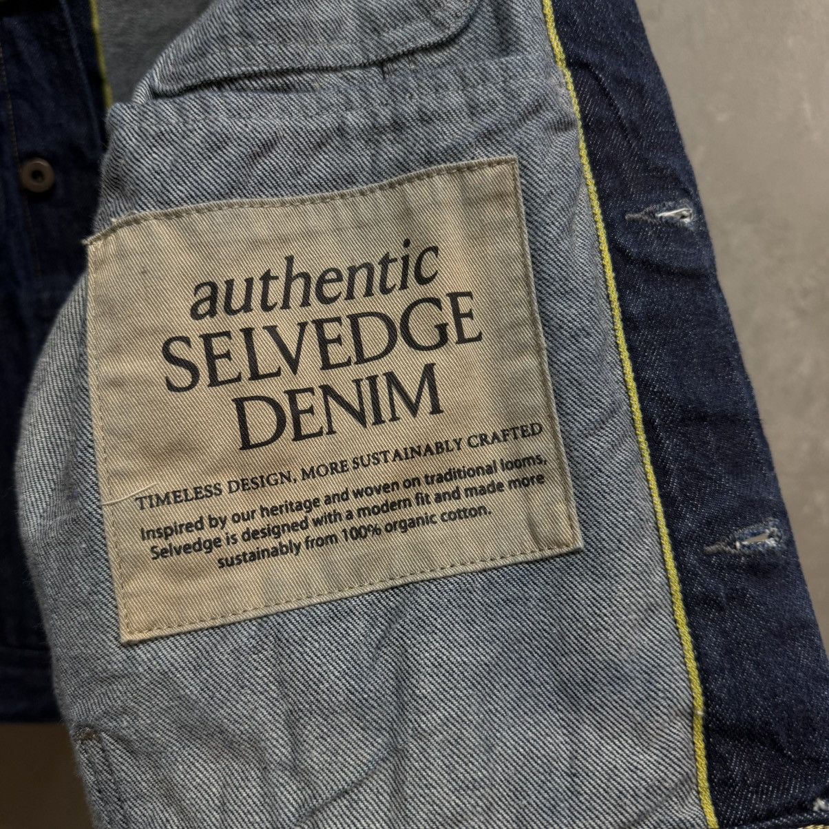 Banana Republic Banana Republic Selvedge Denim Trucker Jacket Indigo Size M Size US M / EU 48-50 / 2 - 6 Thumbnail