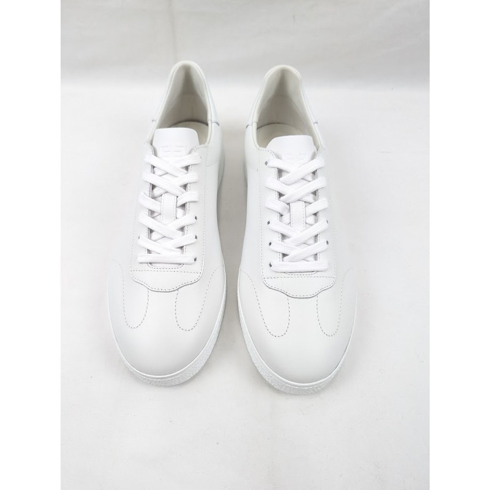 Givenchy o1rshd1 Low-Top Sneakers in White Size US 12 / EU 45 - 14 Thumbnail