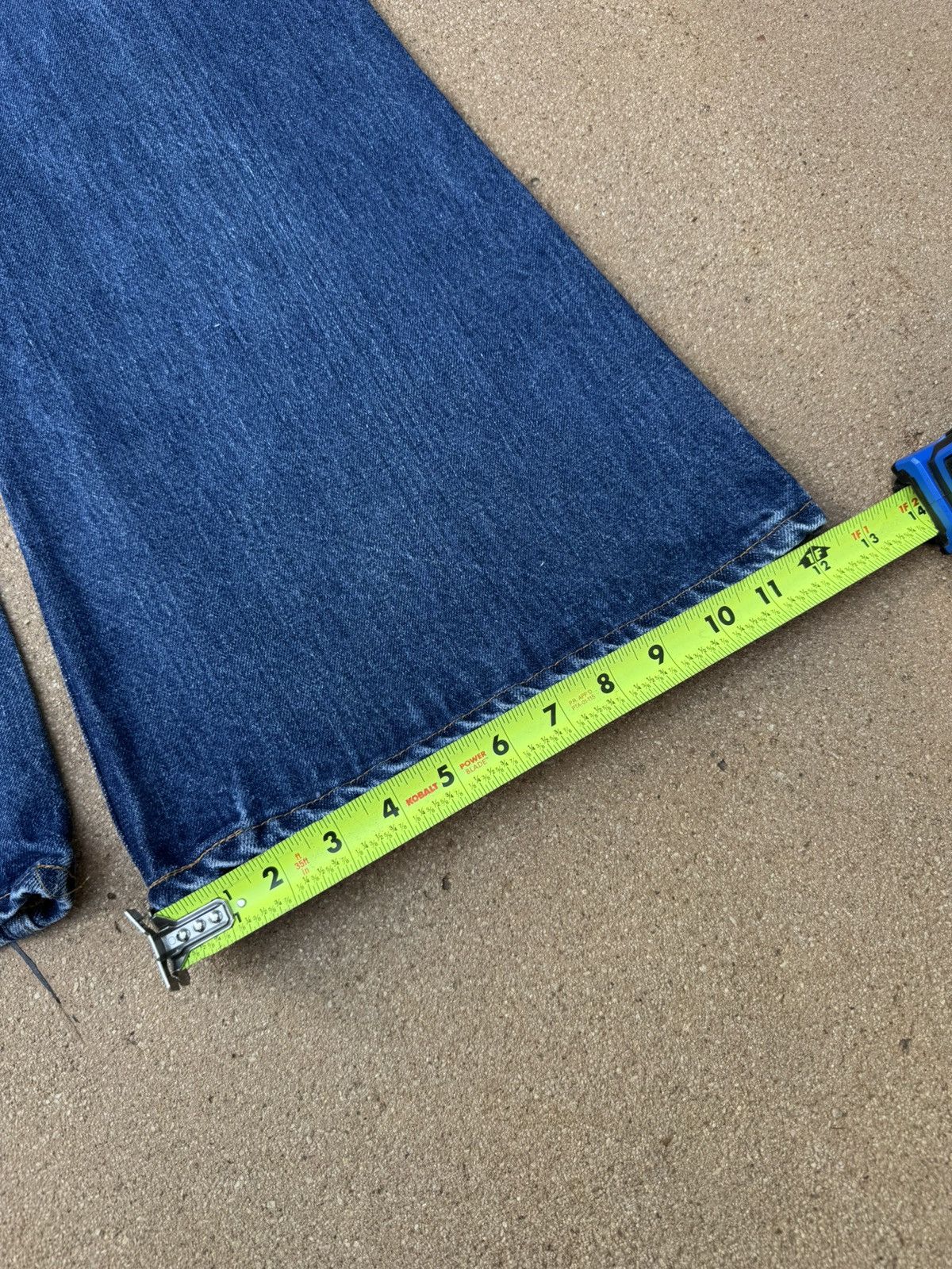 Levi's Vtg 70’s Levi’s 684 Orange Tab Bellbottom Flare Jeans 35x28 Size US 35 - 11 Thumbnail