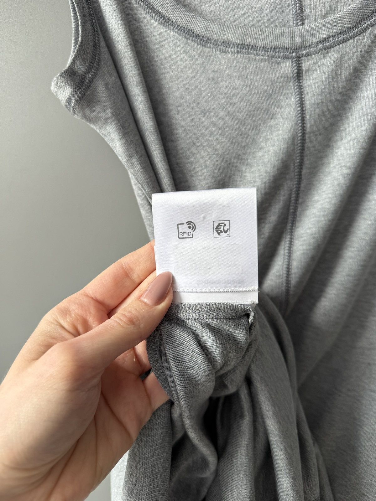 Miu Miu Miu Miu Logo-Patch Silk Midi Dress Size XS / US 0-2 / IT 36-38 - 8 Thumbnail