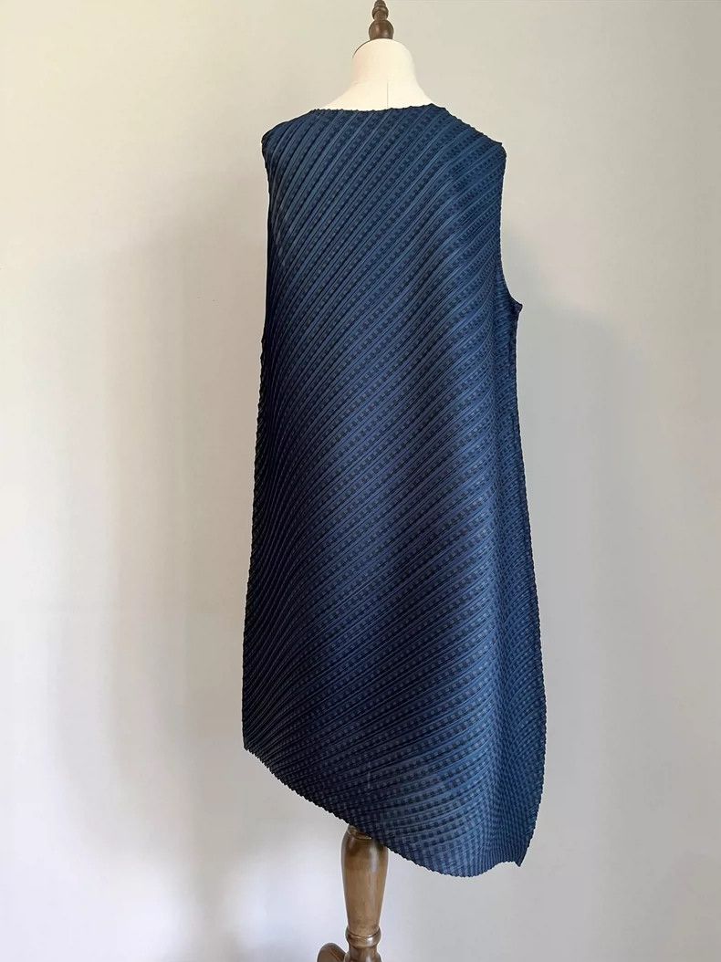 Issey Miyake Issey Miyake Round dress Size L / US 10 / IT 46 - 5 Thumbnail