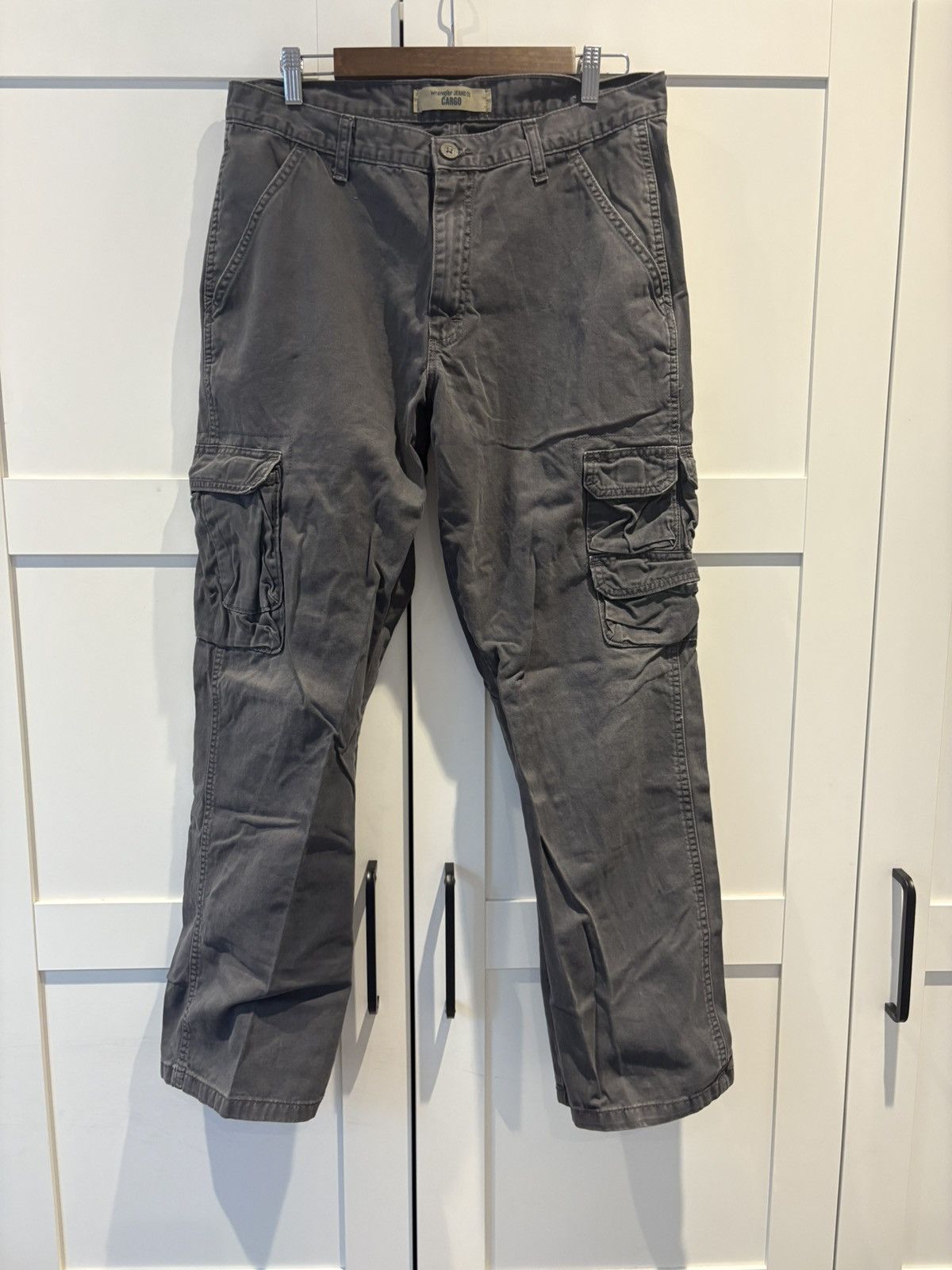 Vintage × Wrangler Wrangler Vintage Grey Cargos Size US 32 / EU 48 - 1 Thumbnail