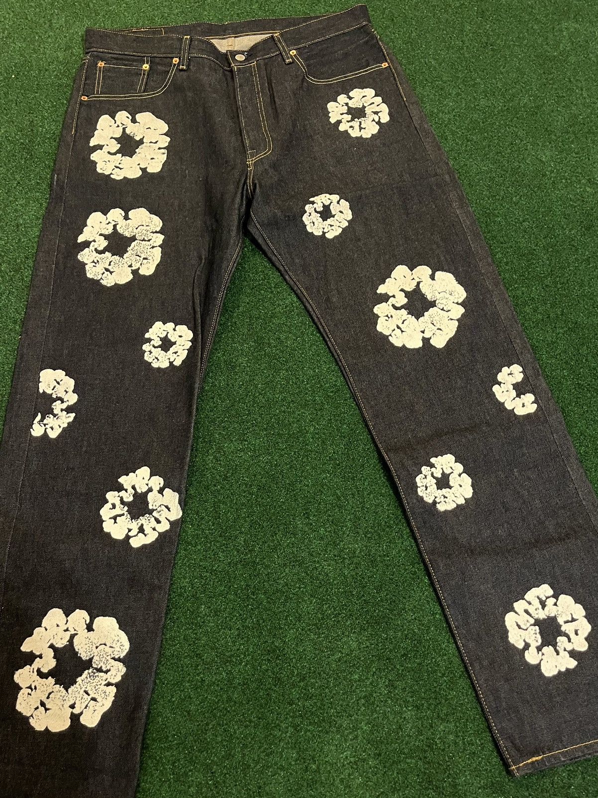 DENIM TEARS Denim Tears Selvedge Jeans size 33 | Grailed