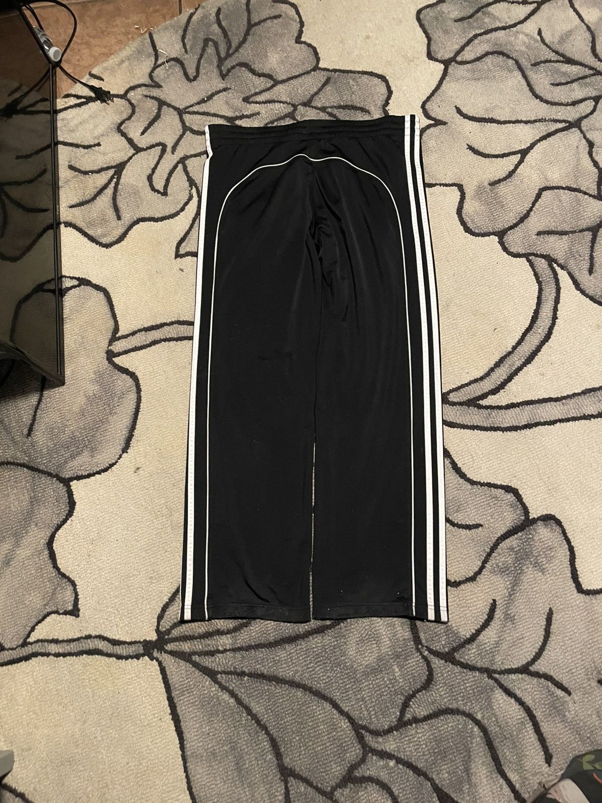 Adidas × Japanese Brand × Vintage Vintage adidas joggers Size US 34 / EU 50 - 6 Thumbnail