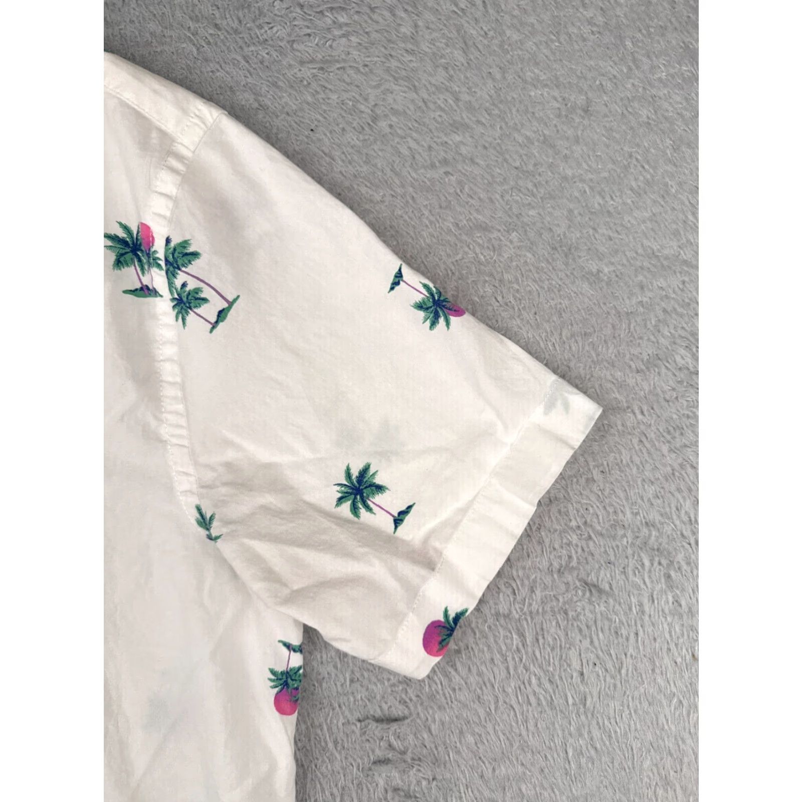 Old Navy VINTAGE No | Old Navy Button-Up Shirt Men M White Palm Tree Sunset Hawaiian Cotton Short Sleeve Casual Regular Fit 36 Chest - Mens Size US M / EU 48-50 / 2 - 2 Thumbnail