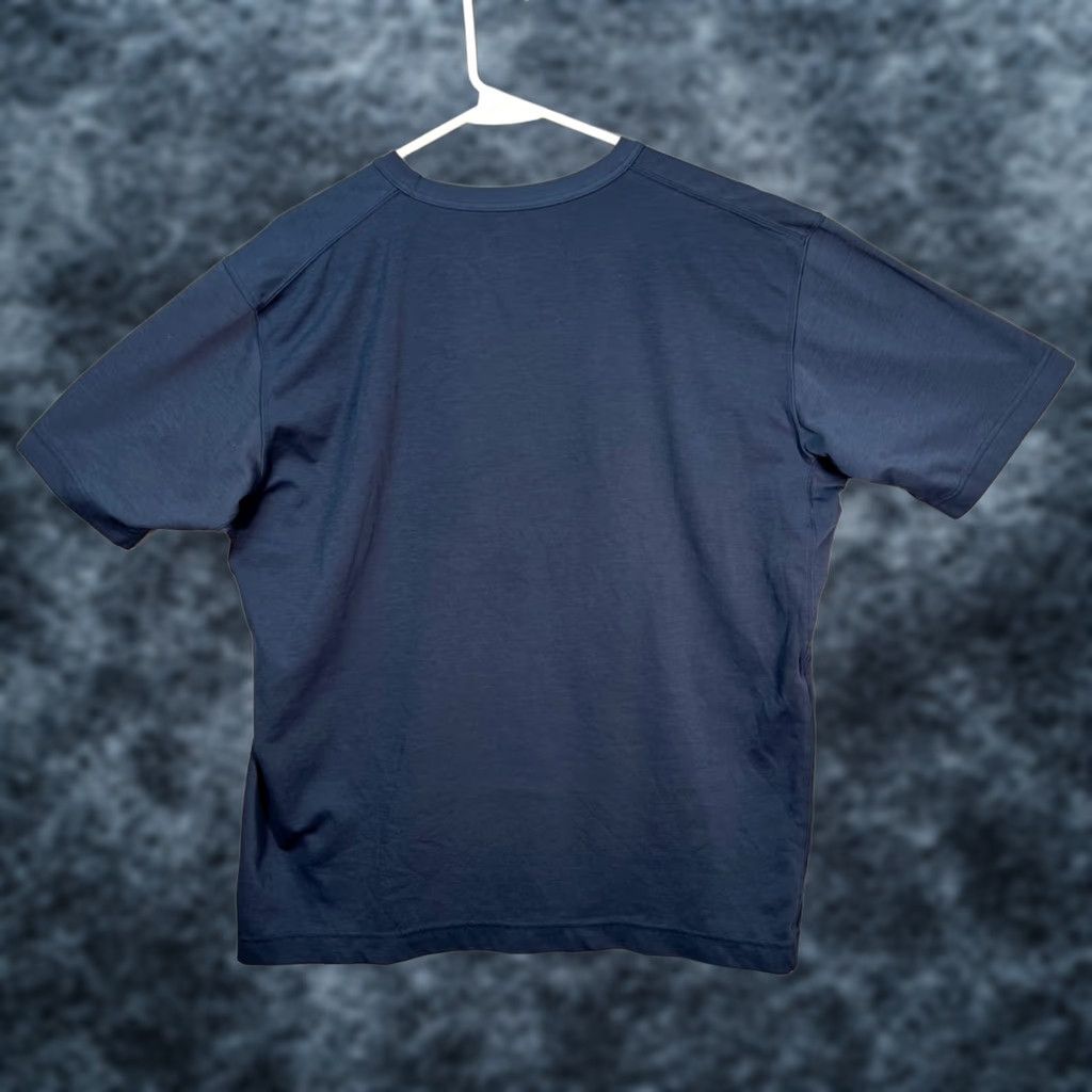 Uniqlo Uniqlo Mens L Dry Ex Navy Blue Performance T Shirt Athletic Shirt Crew Neck Short Sleeve Blue Logo Made in USA Size US L / EU 52-54 / 3 - 1 Thumbnail