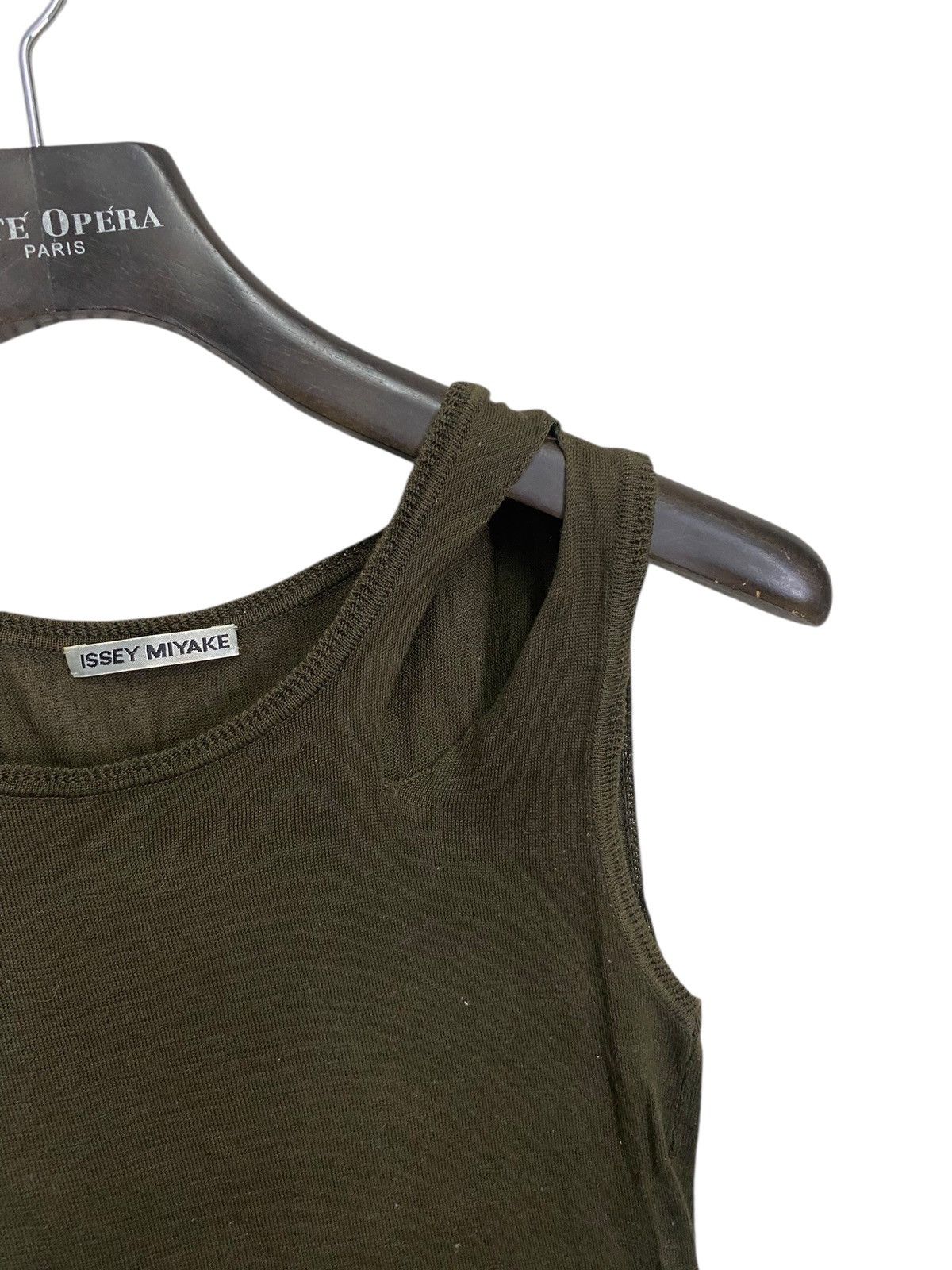 Designer × Issey Miyake Very rare Vintage issey miyake tanktop mesh destroy style Size US S / EU 44-46 / 1 - 3 Thumbnail