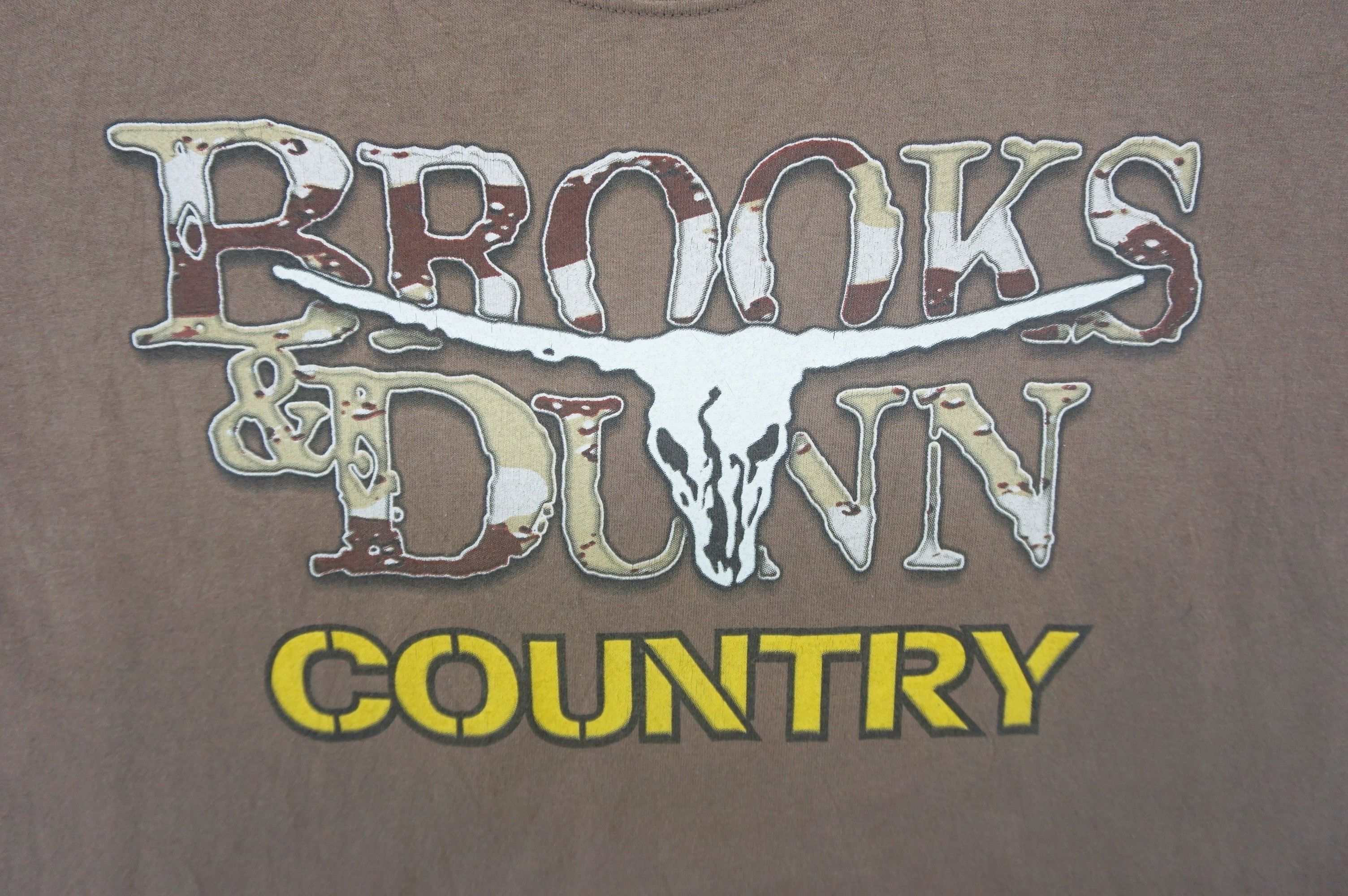 Band Tees Vintage Brooks & Dunn US Kick Ass Tour Tee Country Music Size US XL / EU 56 / 4 - 4 Thumbnail