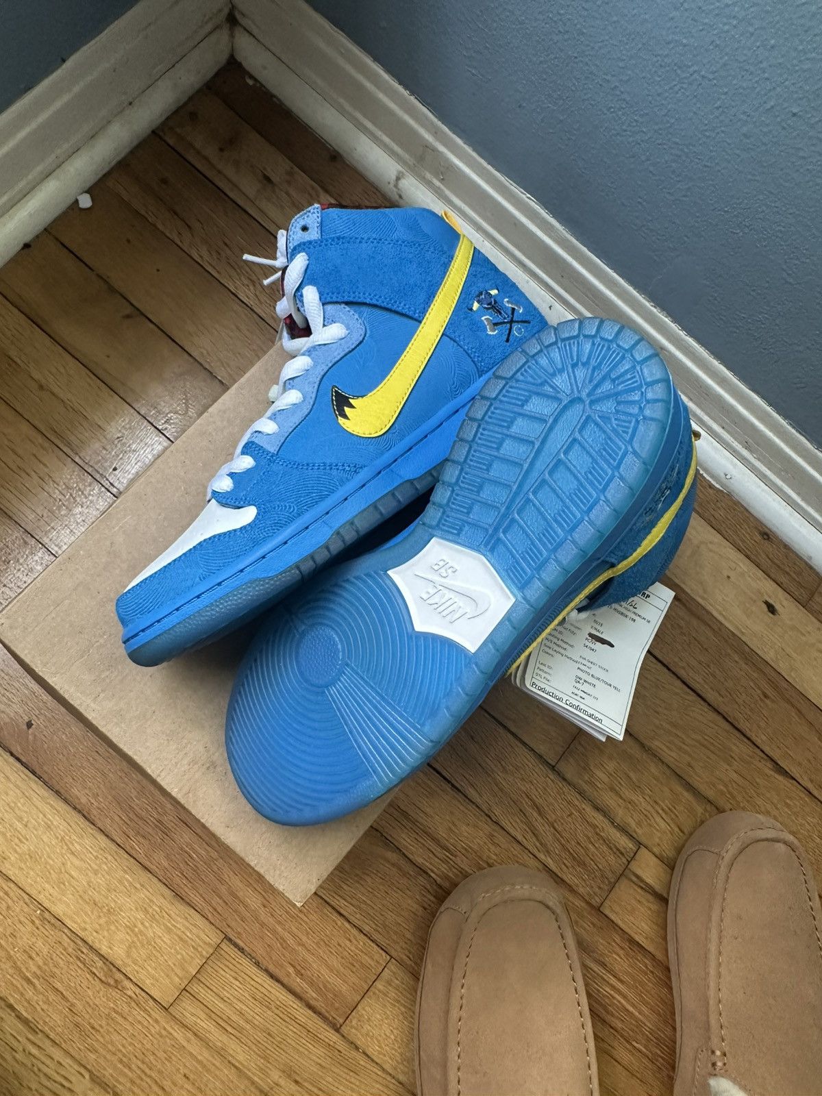Nike (Sample Pair) SB Dunk High familia Size US 9 / EU 42 - 4 Thumbnail