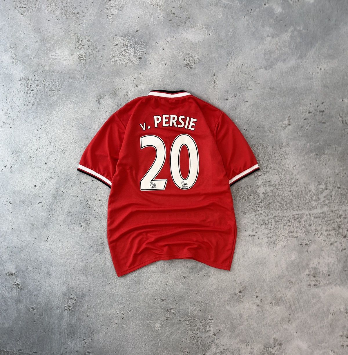 Manchester United Ã Soccer Jersey Ã Vintage Vintage Manchester United soccer jerseys | Grailed