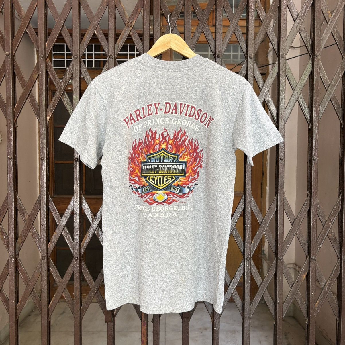 Harley Davidson Vintage 2002 Harley Davidson Tshirt Size US S / EU 44-46 / 1 - 1 Thumbnail