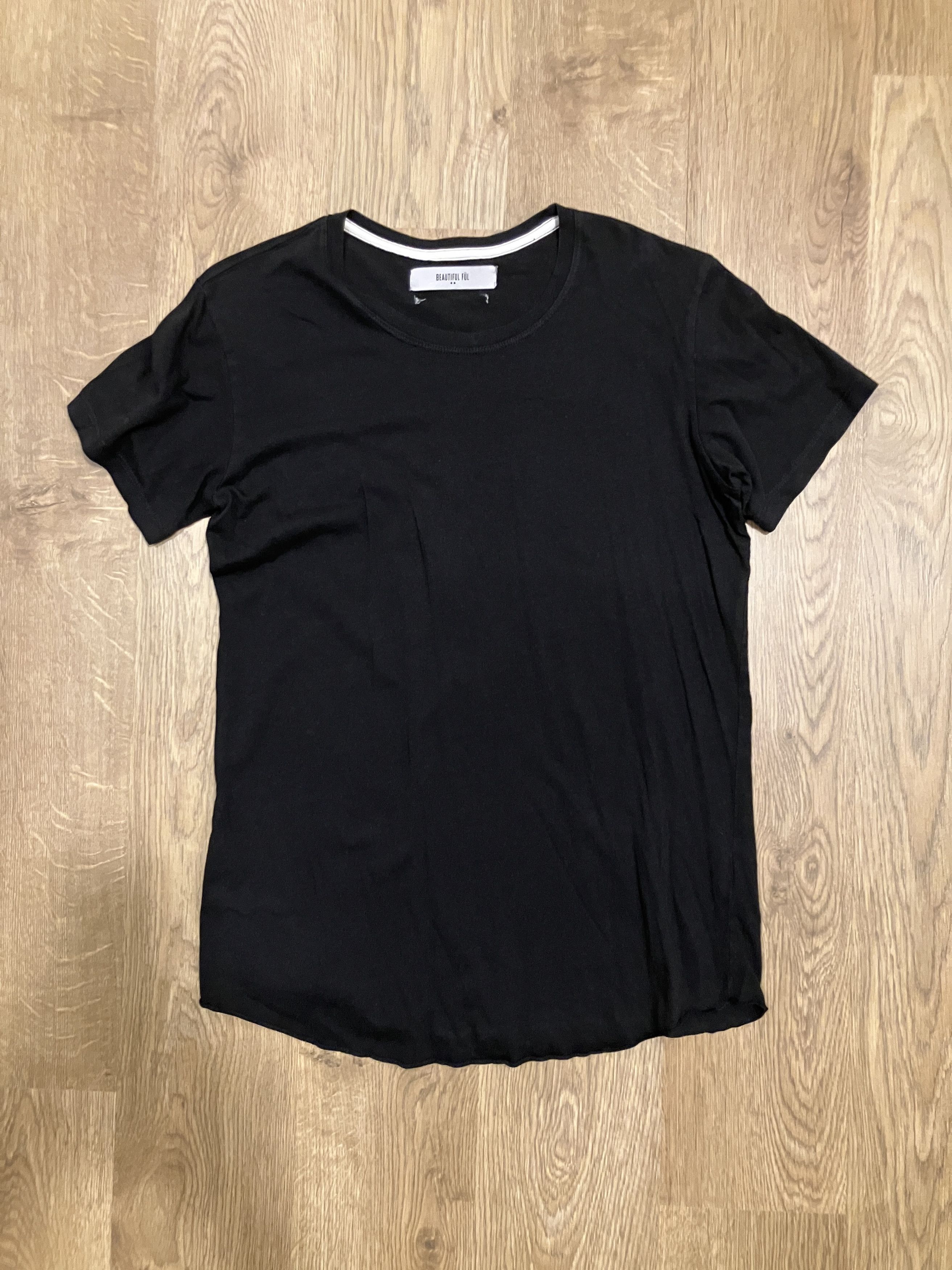 Beautiful Ful Slim Tee Size US M / EU 48-50 / 2 - 1 Preview