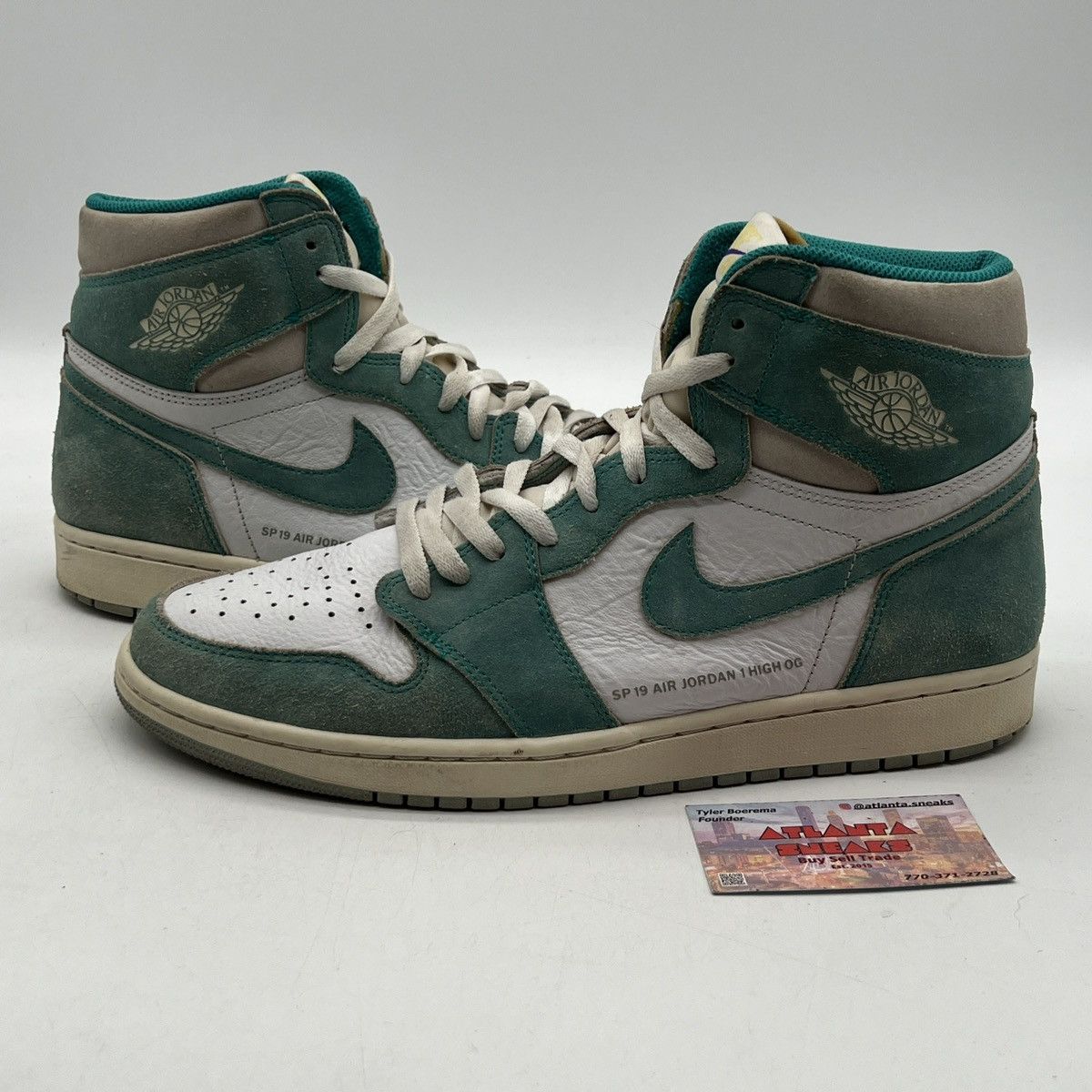 シューズ(男性用) AirJordan 1 Retro High OG TurboGreen Amazon.com | Jordan Mens Air 1 Retro High OG 555088 311