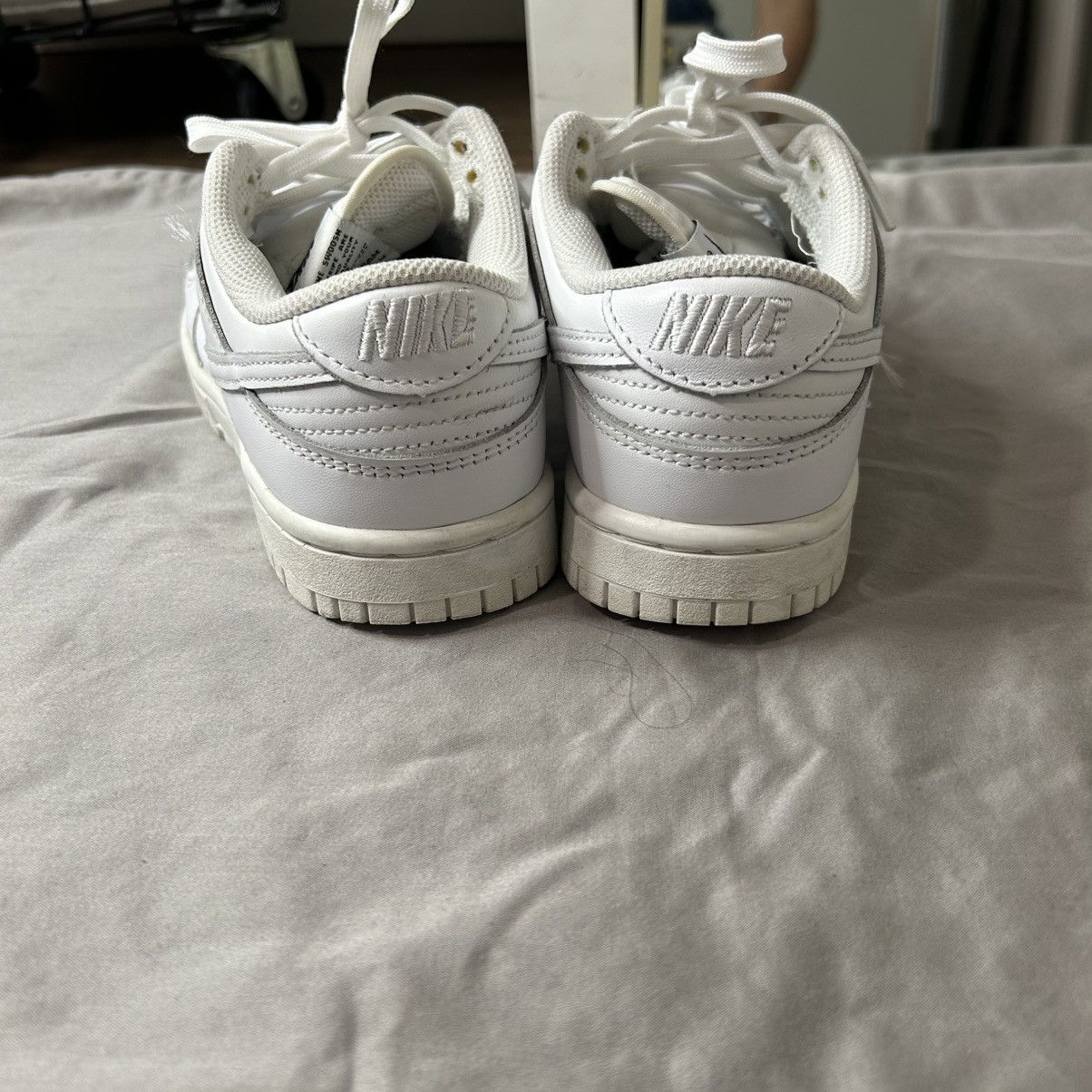 Nike White Nike Dunk Low Size US 6 / IT 36 - 6 Thumbnail