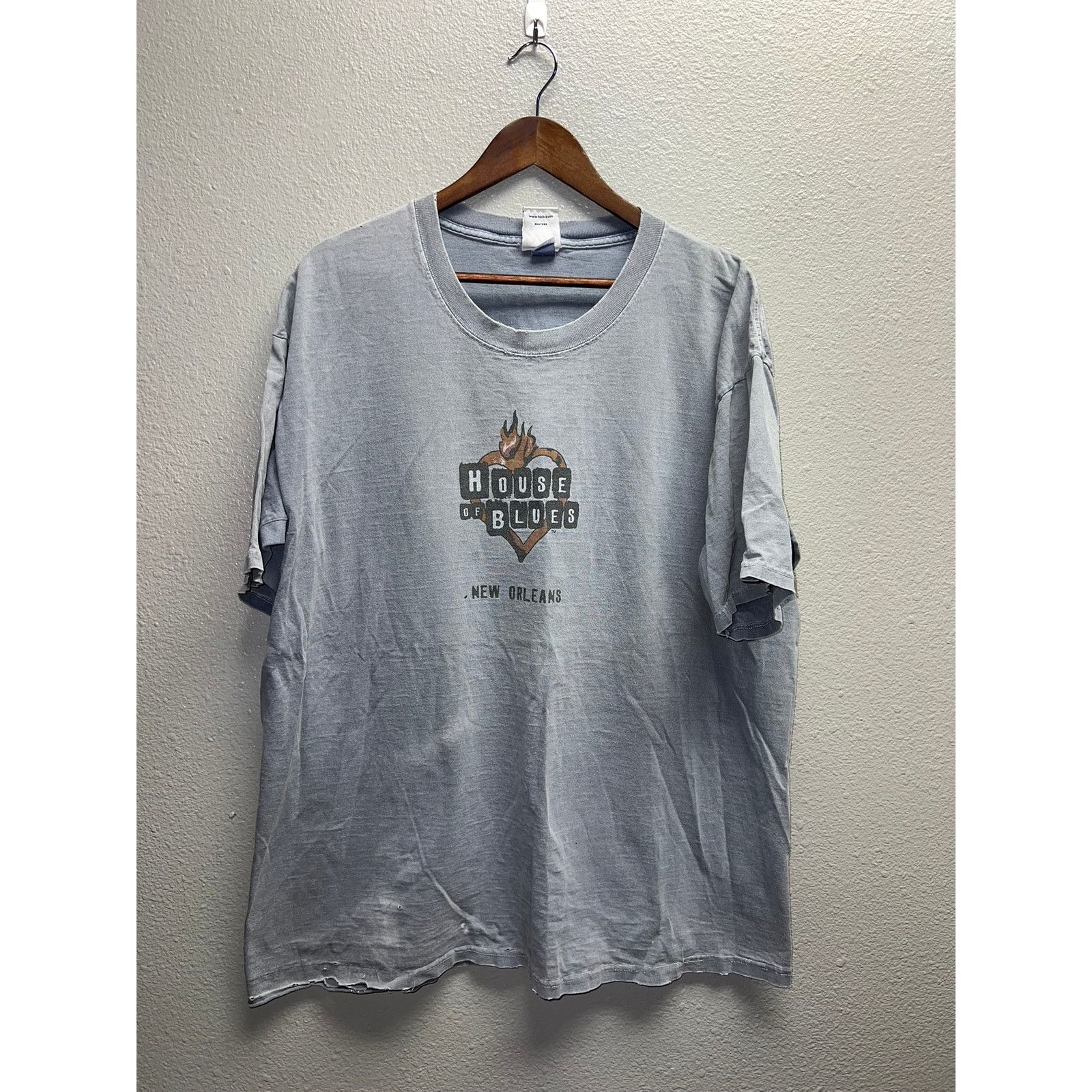 Vintage Vintage House Of Blues New Orleans Shirt Tour Tee 90s VTG XL Size US XL / EU 56 / 4 - 1 Thumbnail