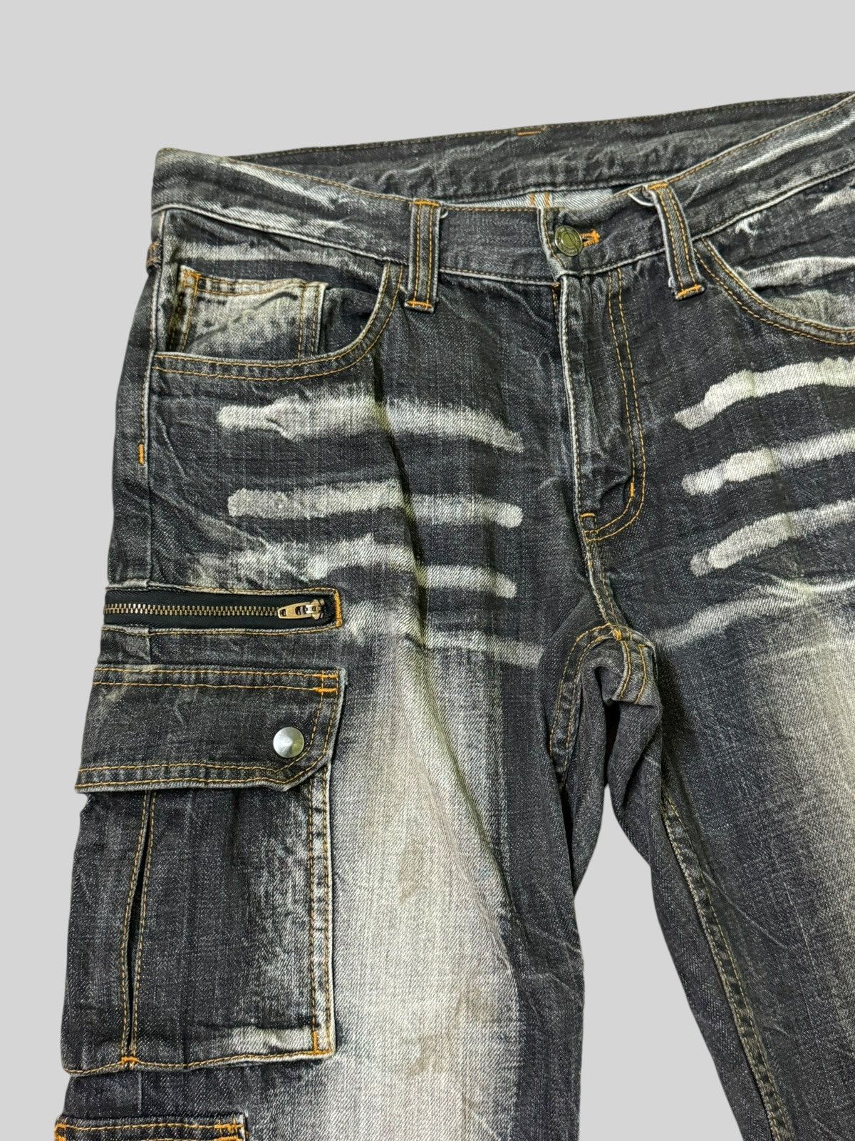 If Six Was Nine VOMANIE MULTI POCKET ACID WASH STYLE CARGO DENIM Size US 31 - 3 Thumbnail