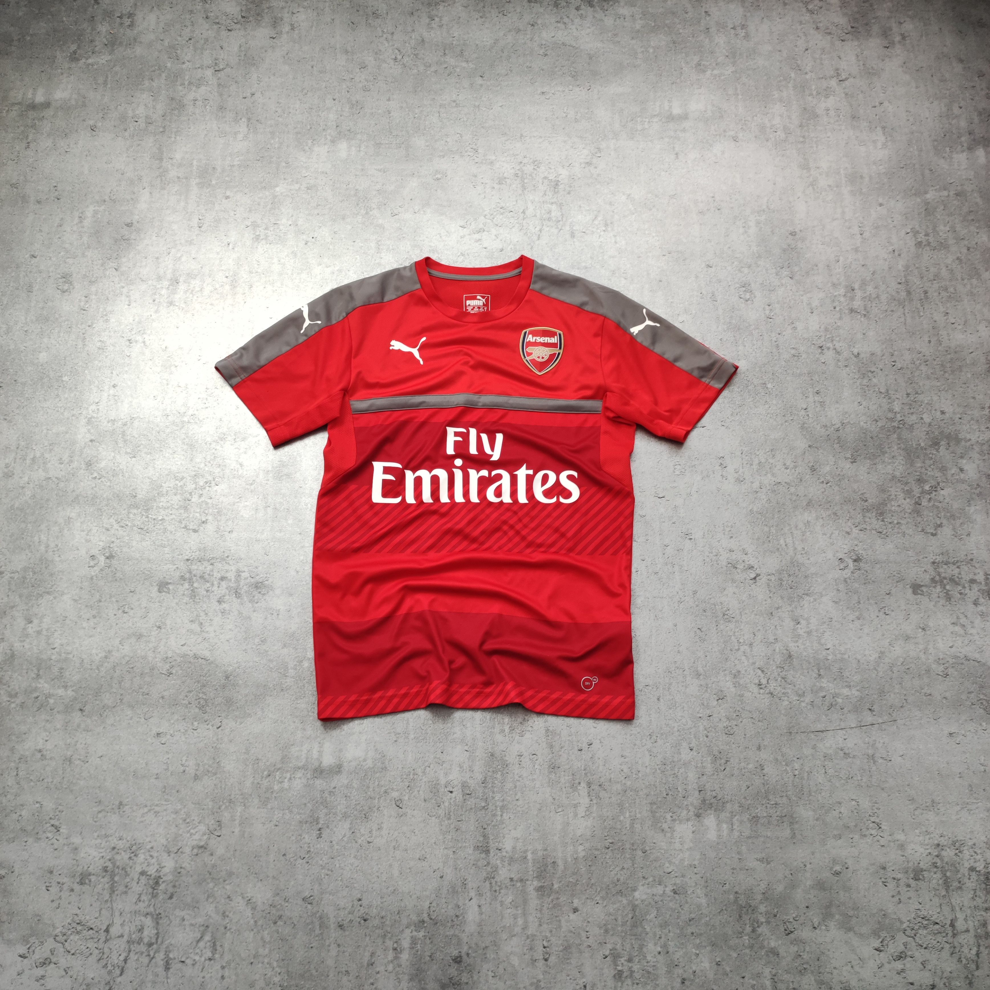 Vintage RARE 16/17 Puma x Arsenal London Training Football Jersey Size US S / EU 44-46 / 1 - 1 Thumbnail