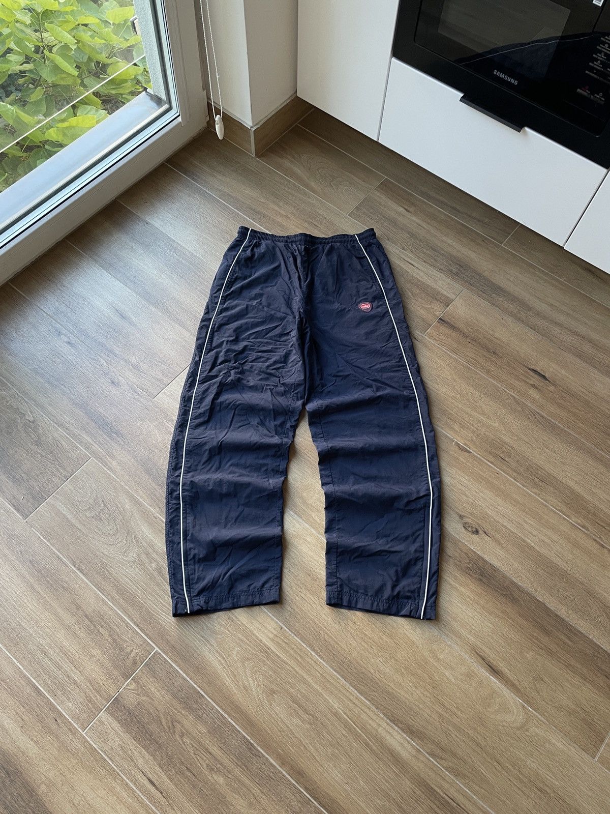 Nike Nike Vintage Pants Nylon Baggy Wide Woven Japanese Drill Y2K Size US 34 / EU 50 - 1 Thumbnail