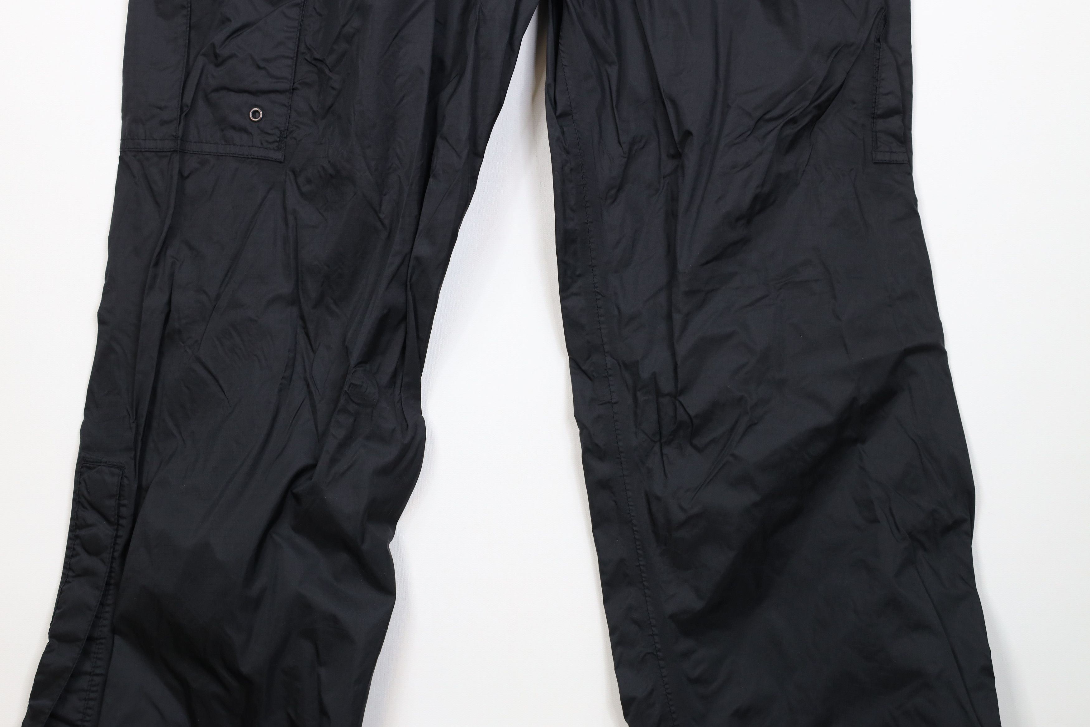 Vintage Vintage 90s Streetwear Wide Leg Waterproof Rain Cargo Pants Size US 34 / EU 50 - 12 Thumbnail