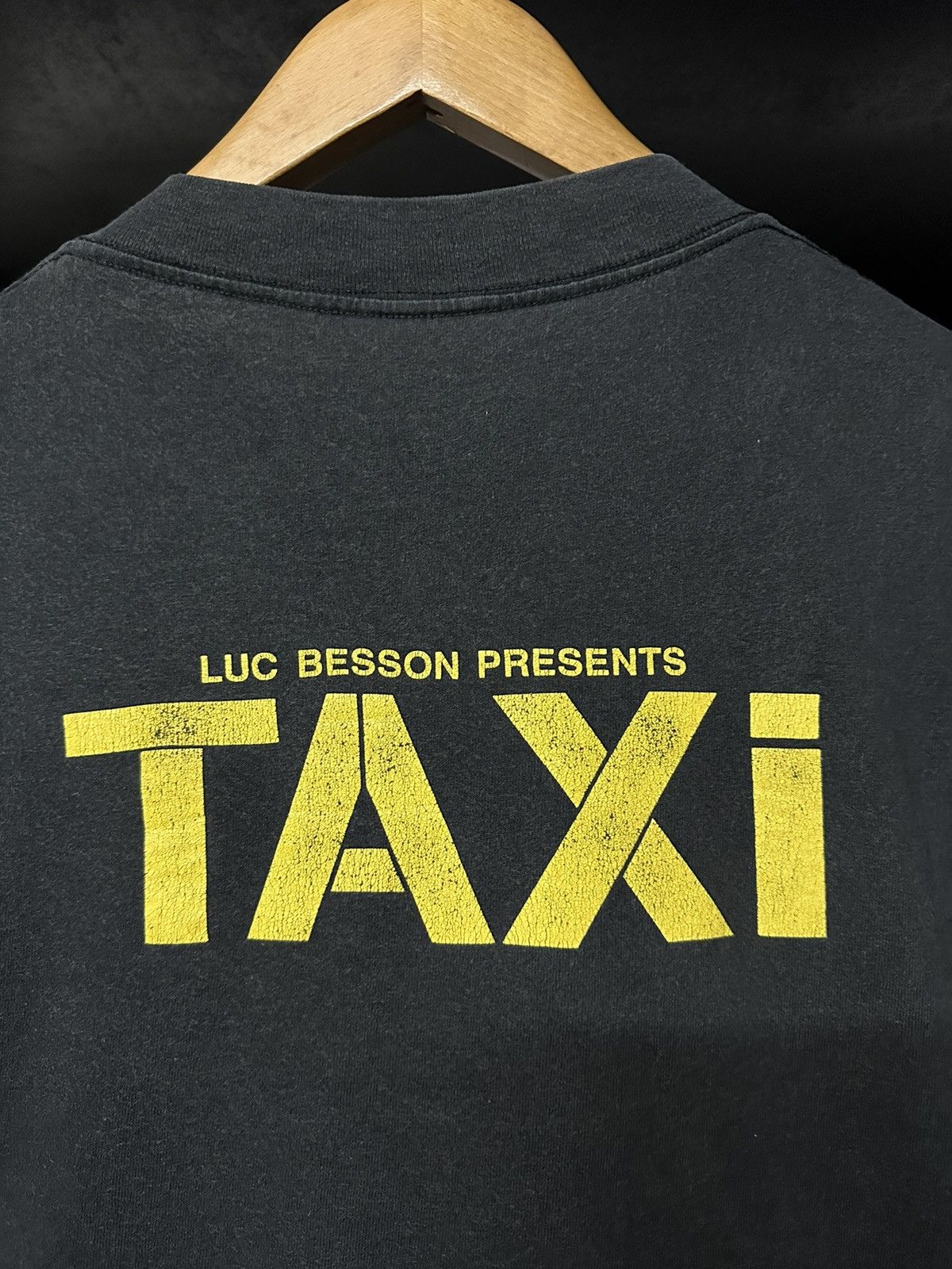 Vintage Vintage 90s Movie Taxi Luv Besson Faded Tee Size US M / EU 48-50 / 2 - 2 Thumbnail