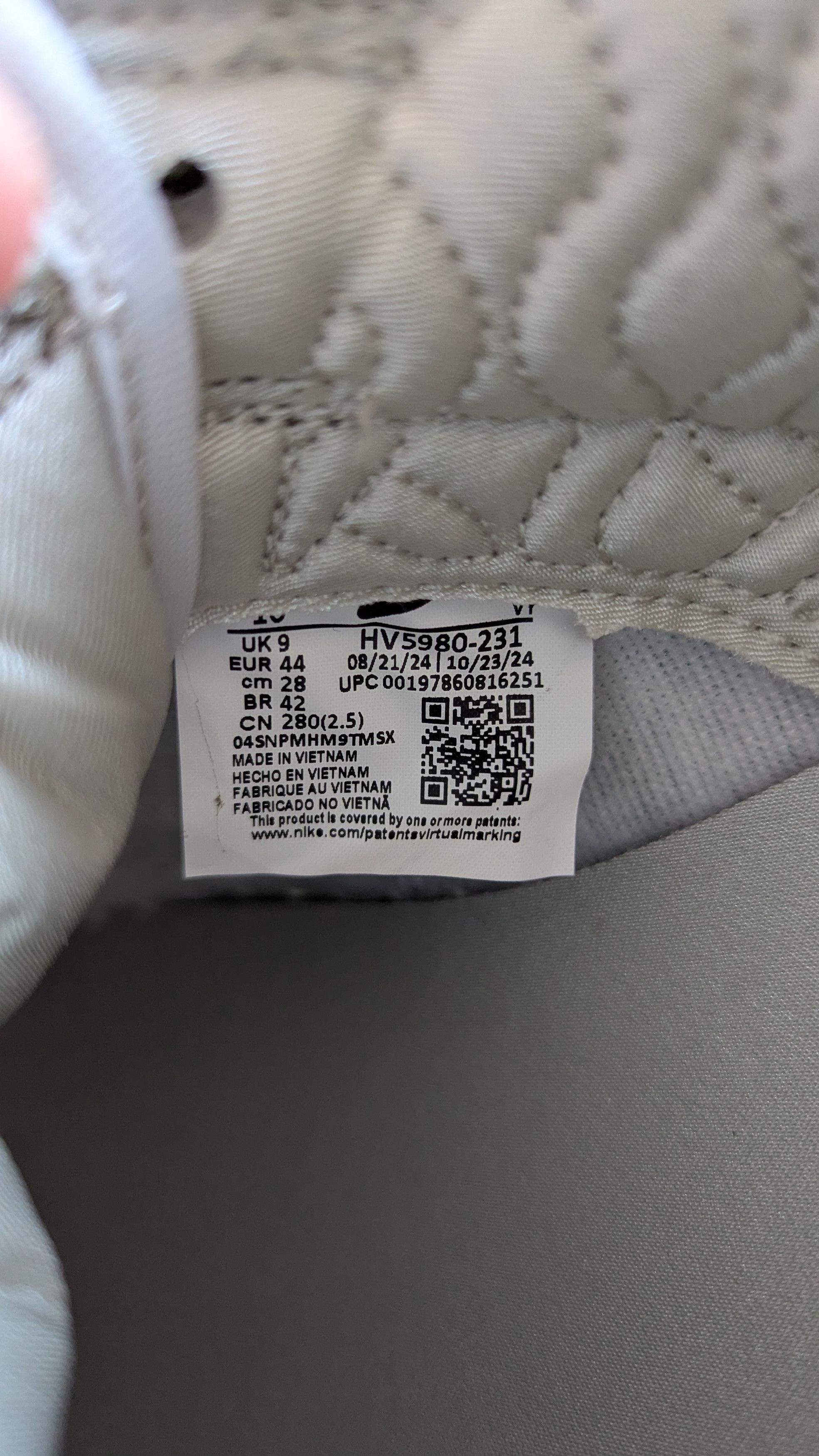 Nike Nike Dunk low 2025 Year of the Snake Size US 10 / EU 43 - 6 Thumbnail