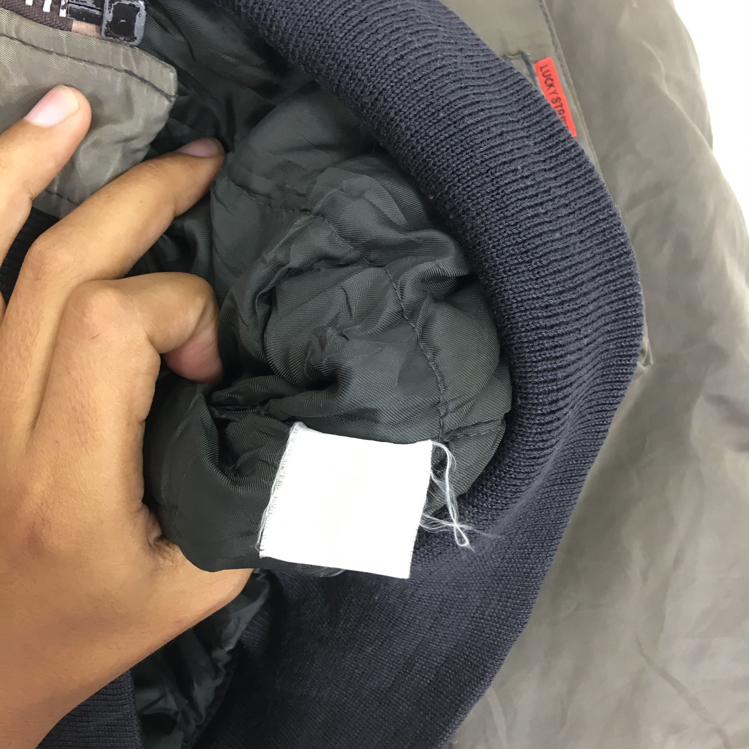 Japanese Brand Vintage 90's Lucky Strike Olive Green MA-1 Bomber Jacket Size US L / EU 52-54 / 3 - 9 Thumbnail