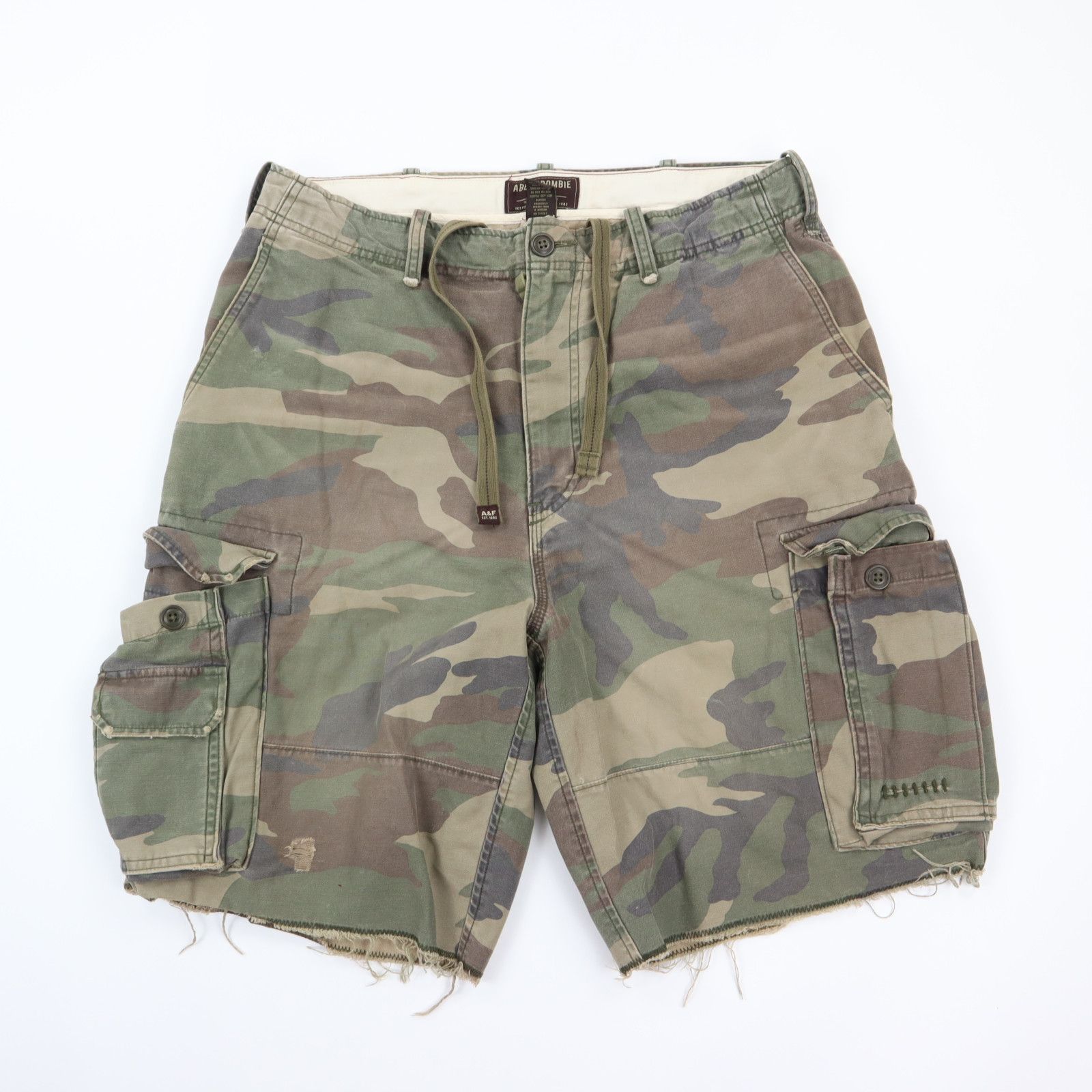 image of Y2K Abercrombie Fitch Camo Military Cargo Shorts, Men's (Size 34)