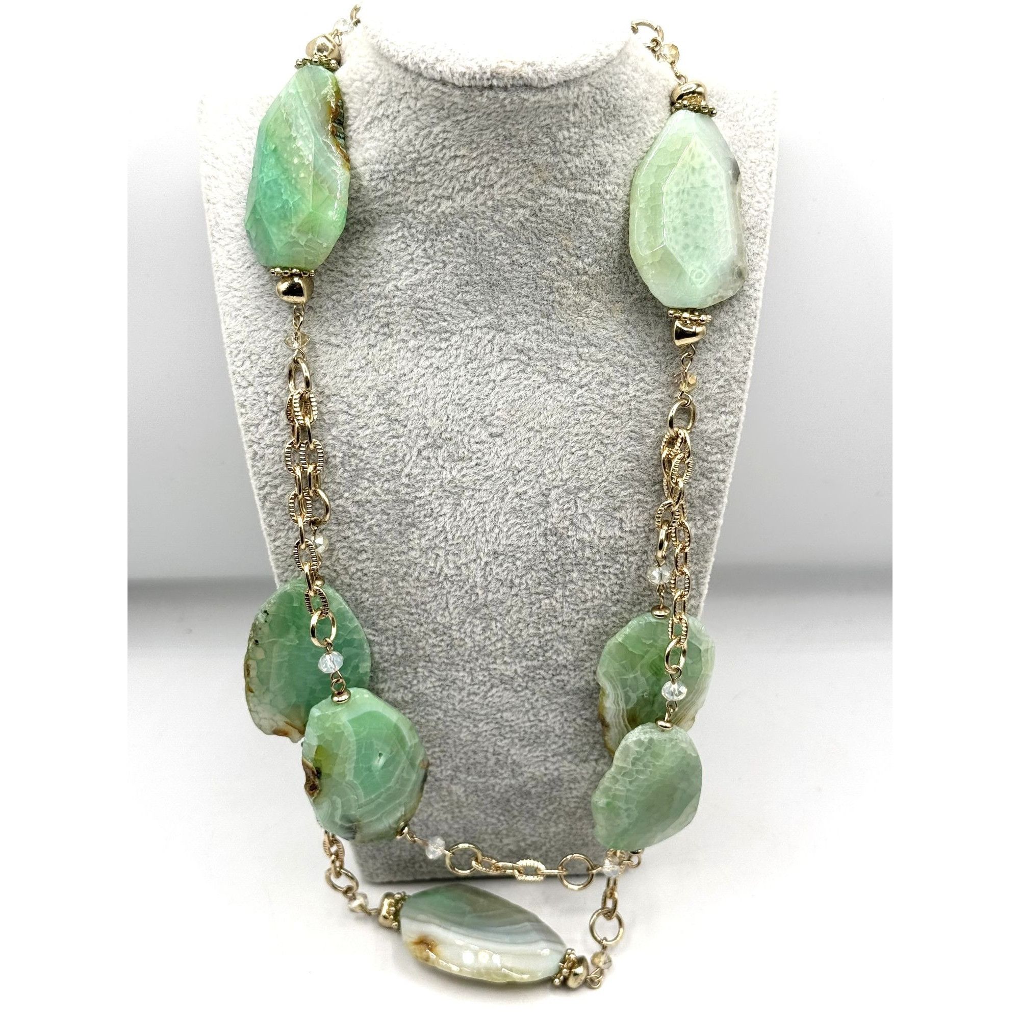 Vintage Green semi precious geode crystal necklace Size ONE SIZE - 4 Thumbnail