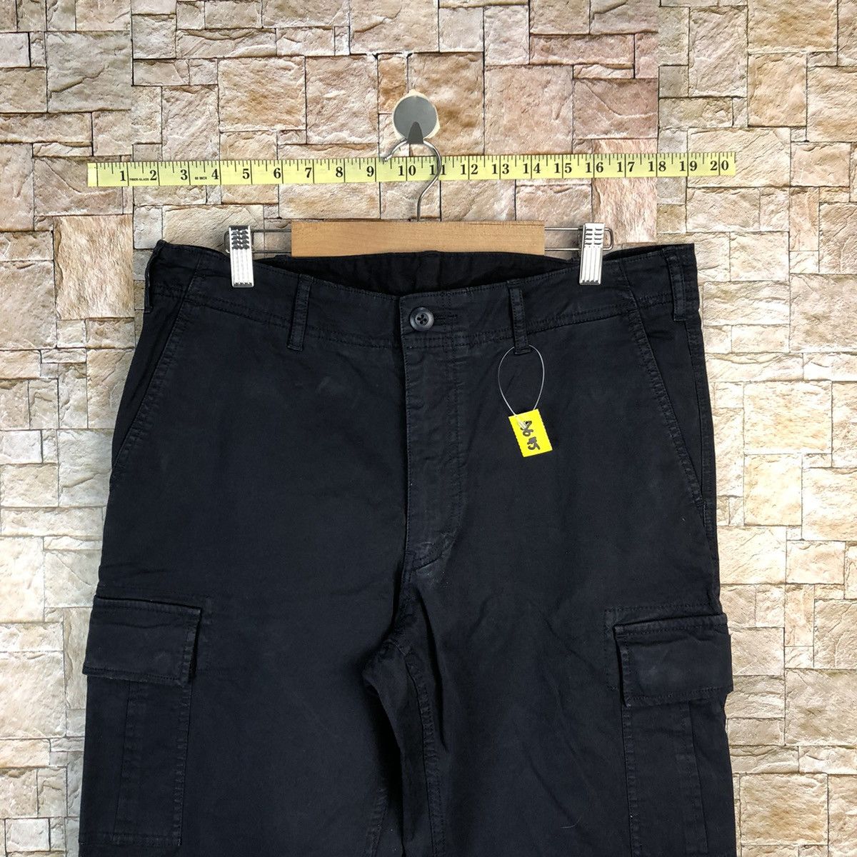 Japanese Brand Uniqlo Black japan utility tactical Cargo Pants #A645 Size US 34 / EU 50 - 4 Thumbnail