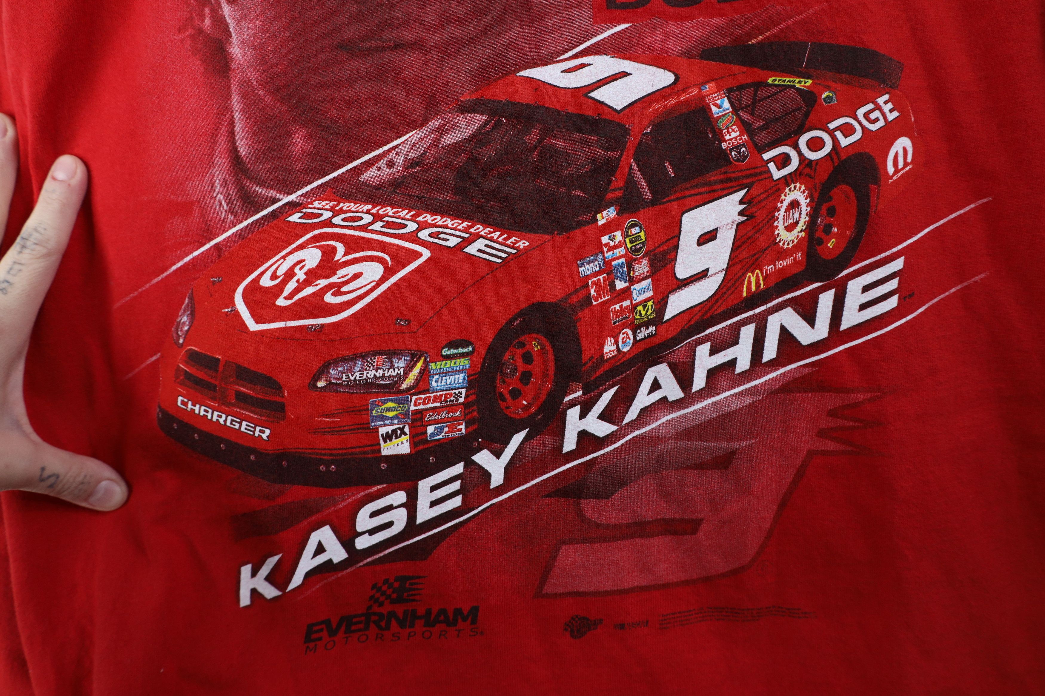 Vintage Vintage Y2K NASCAR Kahne Racing Long Sleeve T-Shirt Red Size US L / EU 52-54 / 3 - 9 Thumbnail