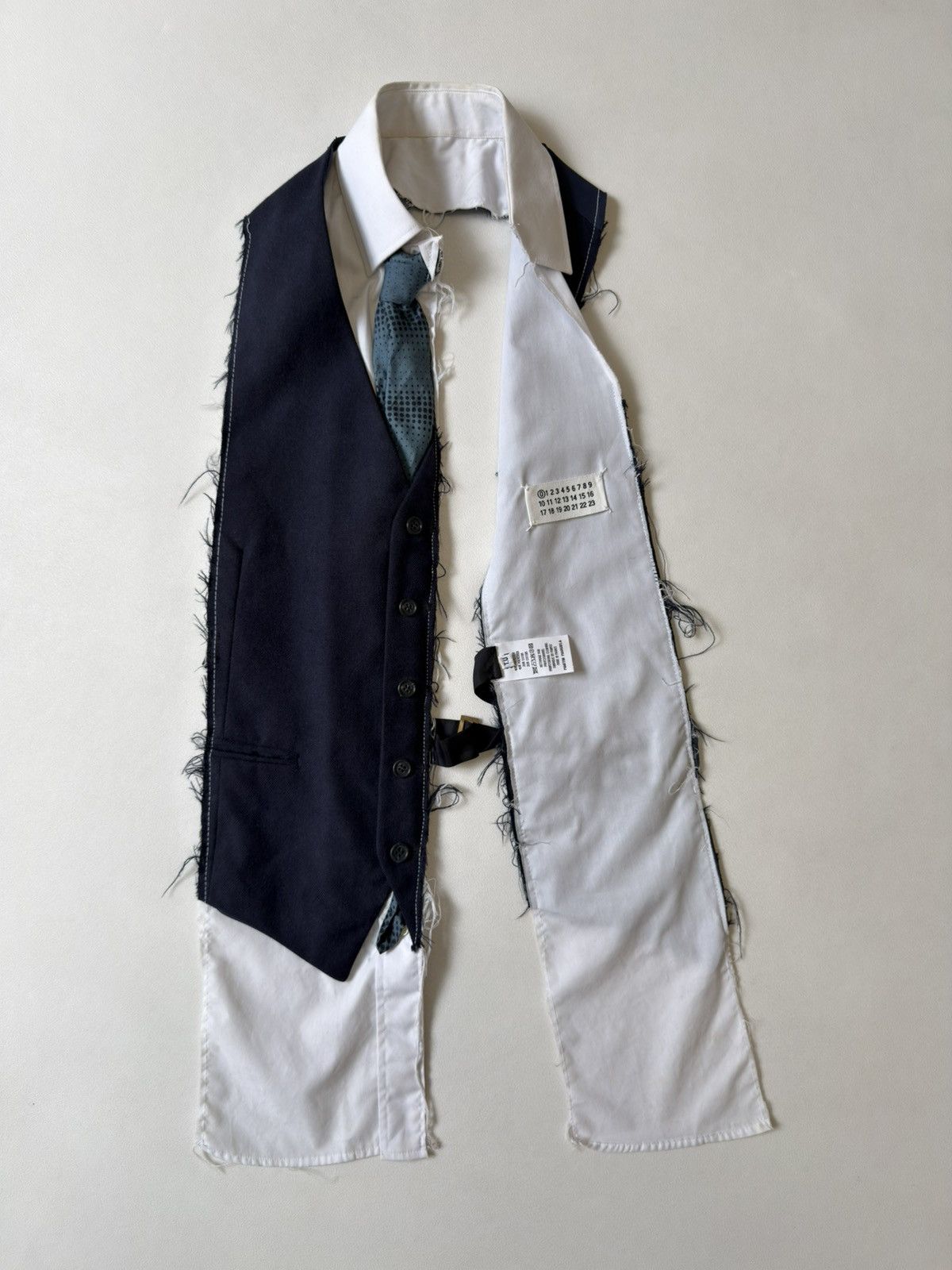 Maison Margiela ⓪ Artisanal Reworked Shirt+Tie+Vest Size US M / EU 48-50 / 2 - 3 Thumbnail