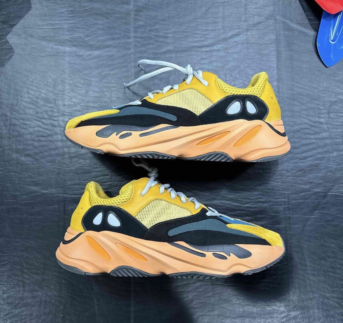 Yeezy Yeezy 700 Sun size 12 Size US 12 / EU 45 - 1 Thumbnail