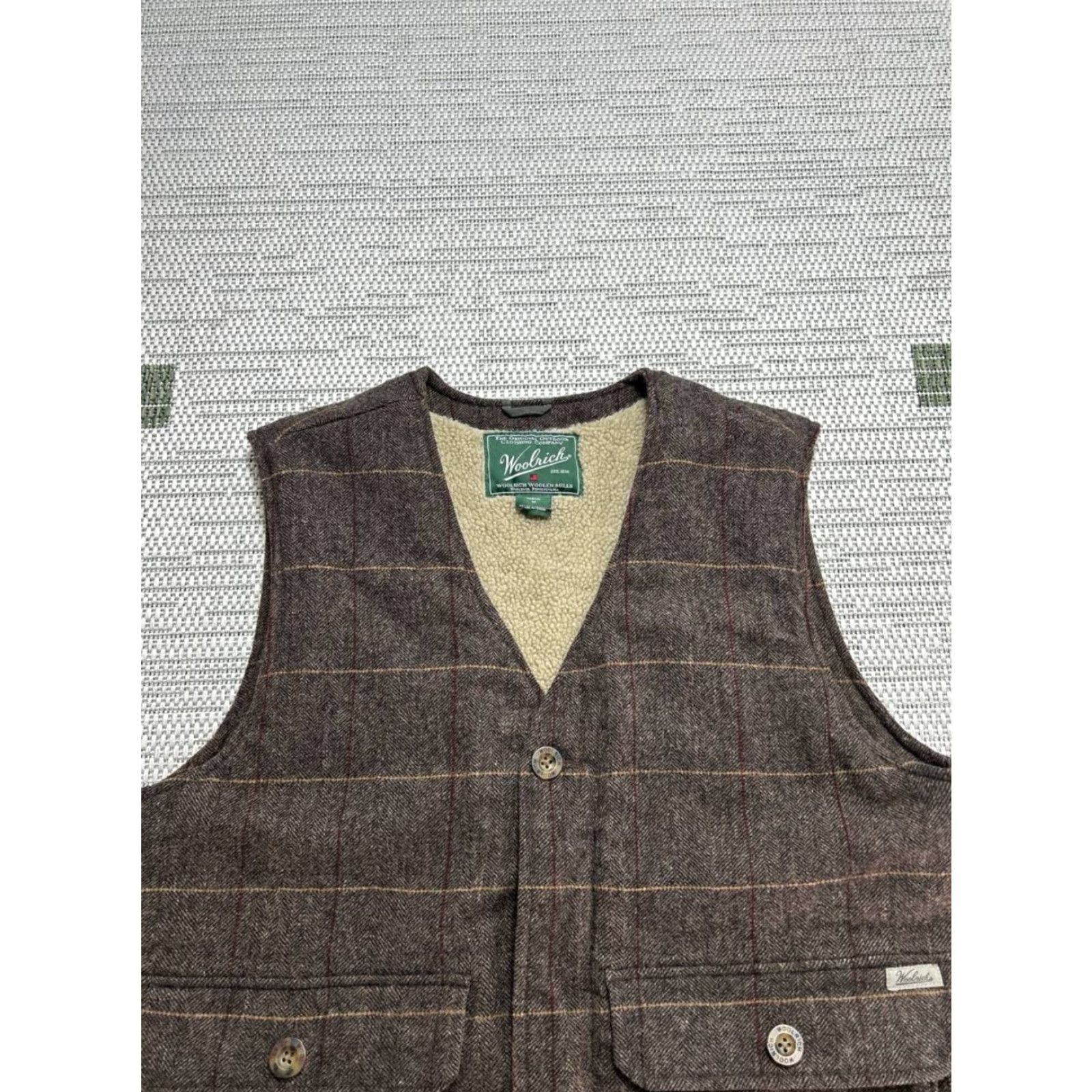 Vintage Woolrich Wool Vest Mens M Brown Insulated Wool Outer Shell Zip Puffer Jacket Lining Polyester Size US M / EU 48-50 / 2 - 2 Thumbnail