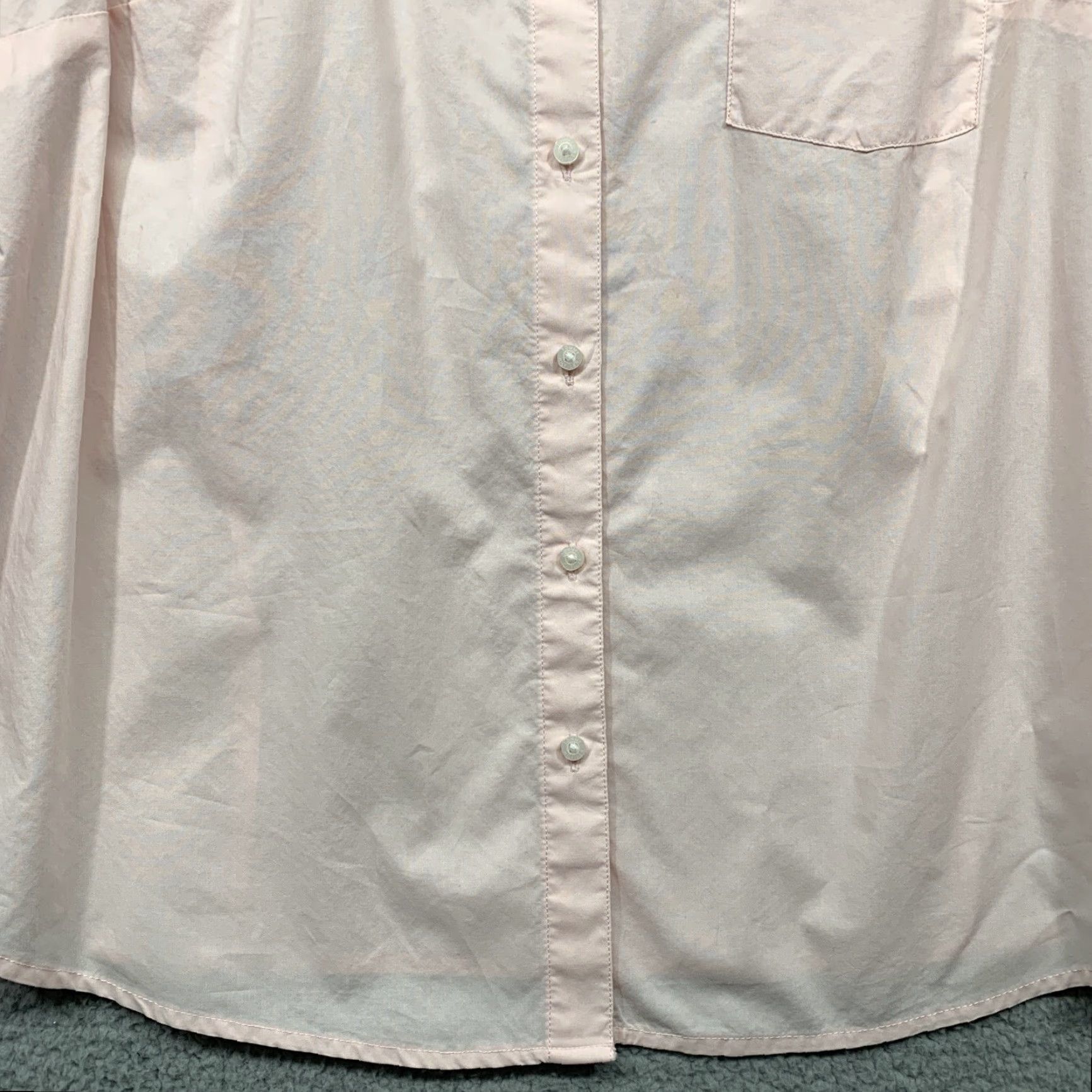 Tommy Hilfiger Tommy Hilfiger Shirt Men’s XL Button 1 Pocket Logo Light Pink Roll Cuff Strap Shirt Mens XL Pink Logo Light Pink Button-Up Size US XL / EU 56 / 4 - 3 Thumbnail