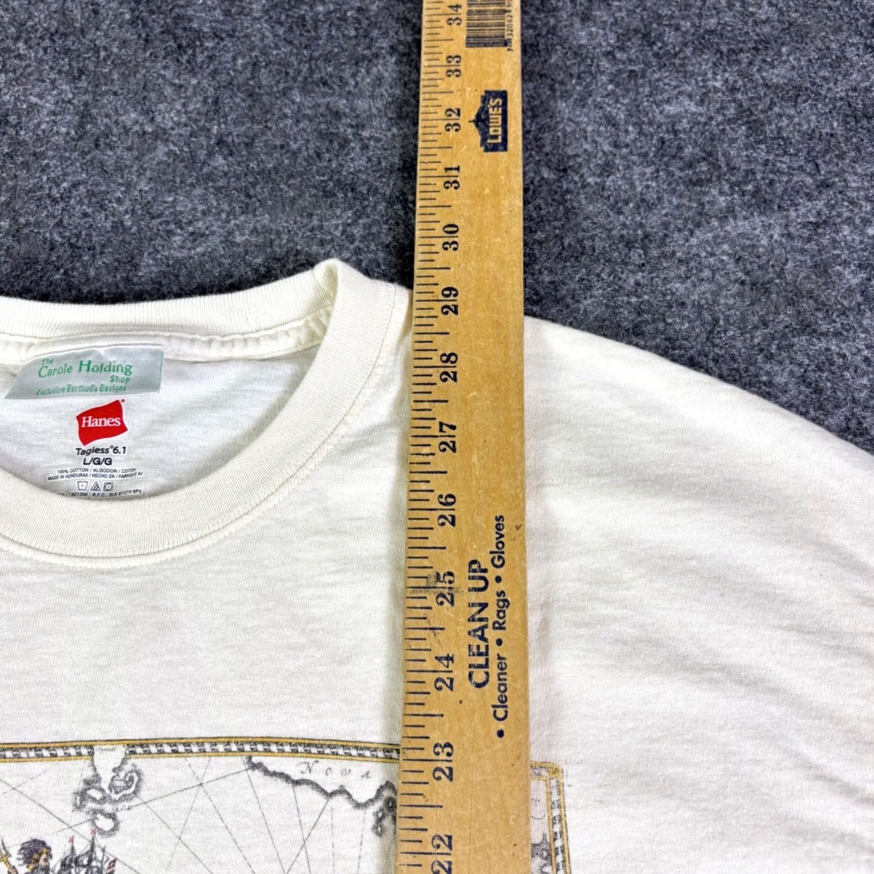 Hanes Hanes Carole Holding Bermuda Map Graphic T-Shirt Mens L Ivory Vintage Style Crew Neck Short Sleeve Size US L / EU 52-54 / 3 - 5 Thumbnail