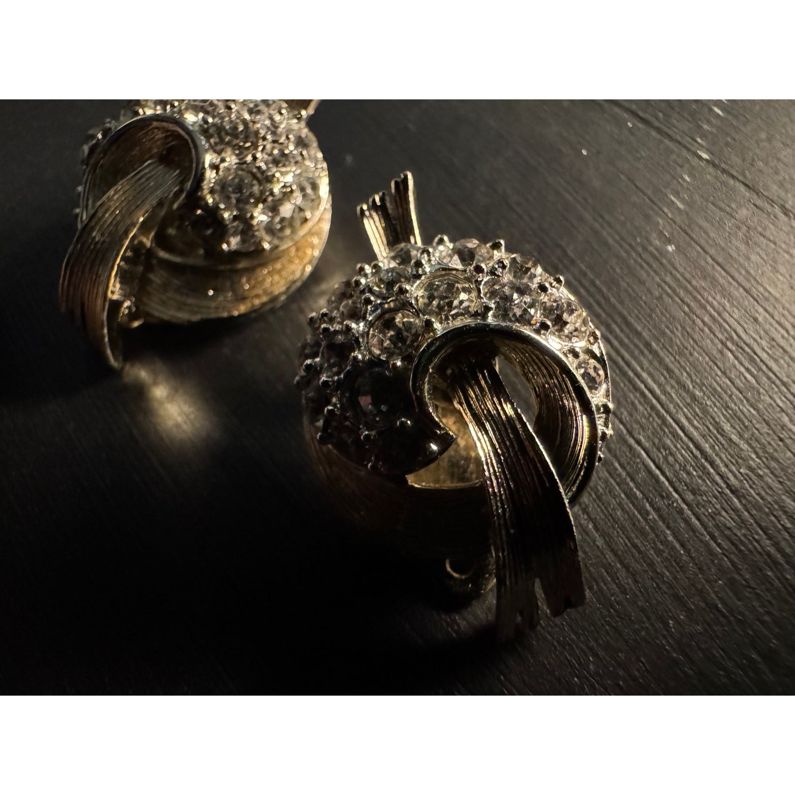Other Vintage Lisner Brushed Gold & Rhinestone Clip On Earrings Size ONE SIZE - 6 Thumbnail