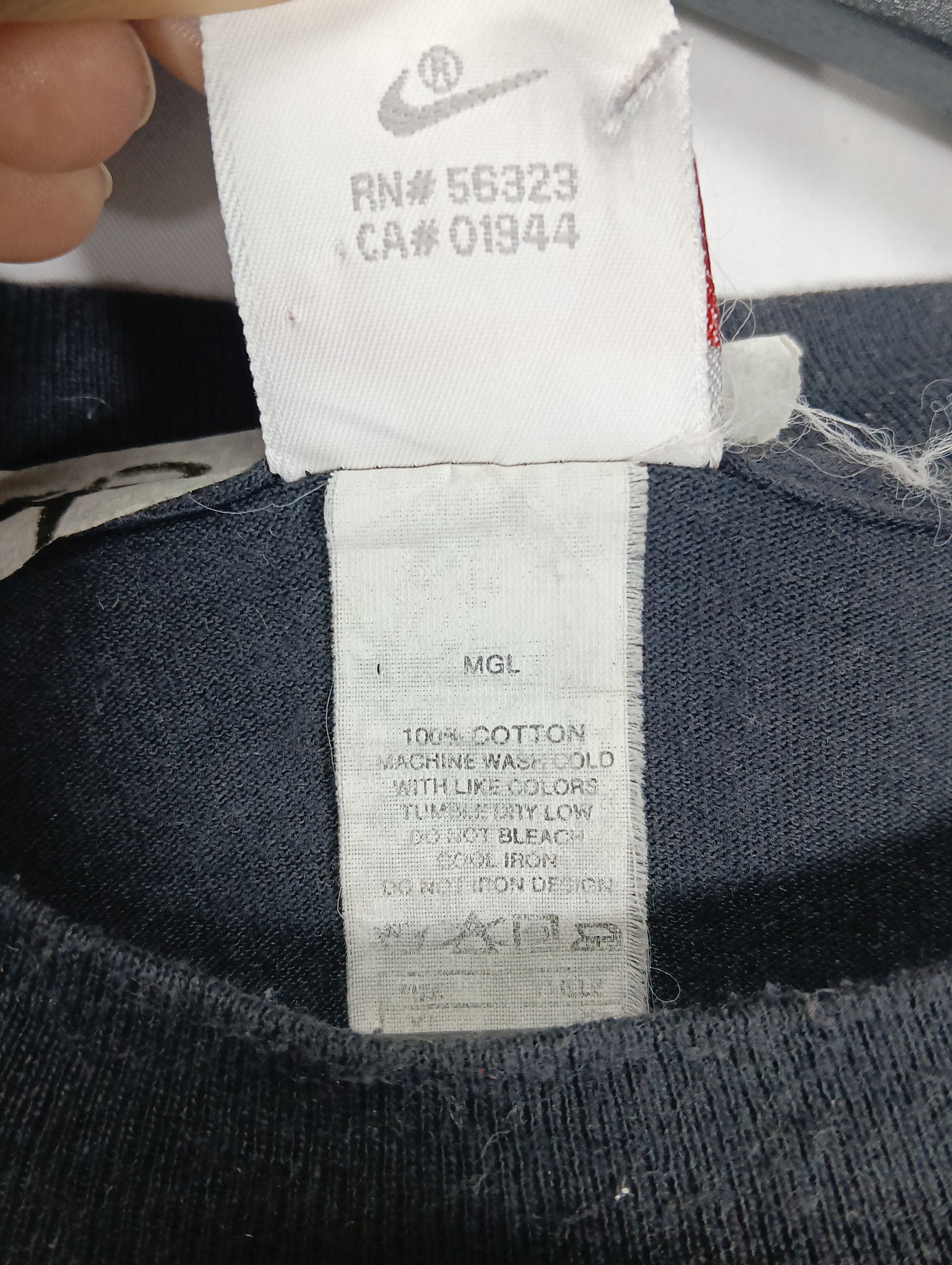 Nike vintage nike big logo 90s gray tab distressed JUST DO IT Size US L / EU 52-54 / 3 - 3 Thumbnail