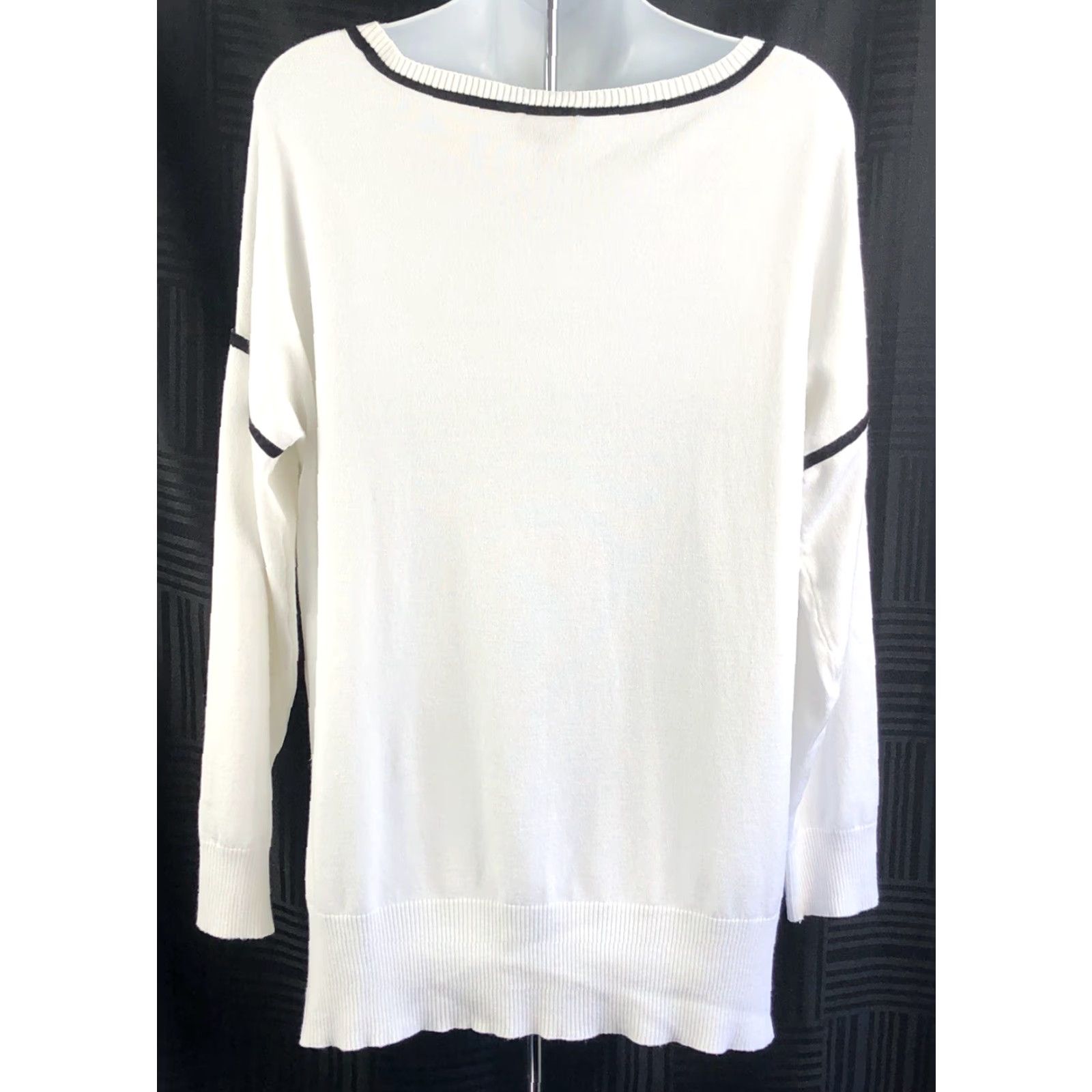 Jones New York Jones New York Pullover Sweater M White/Black Hi-Low 3/4 Sleeve Viscose Knit Classic Womens Size M / US 6-8 / IT 42-44 - 4 Thumbnail