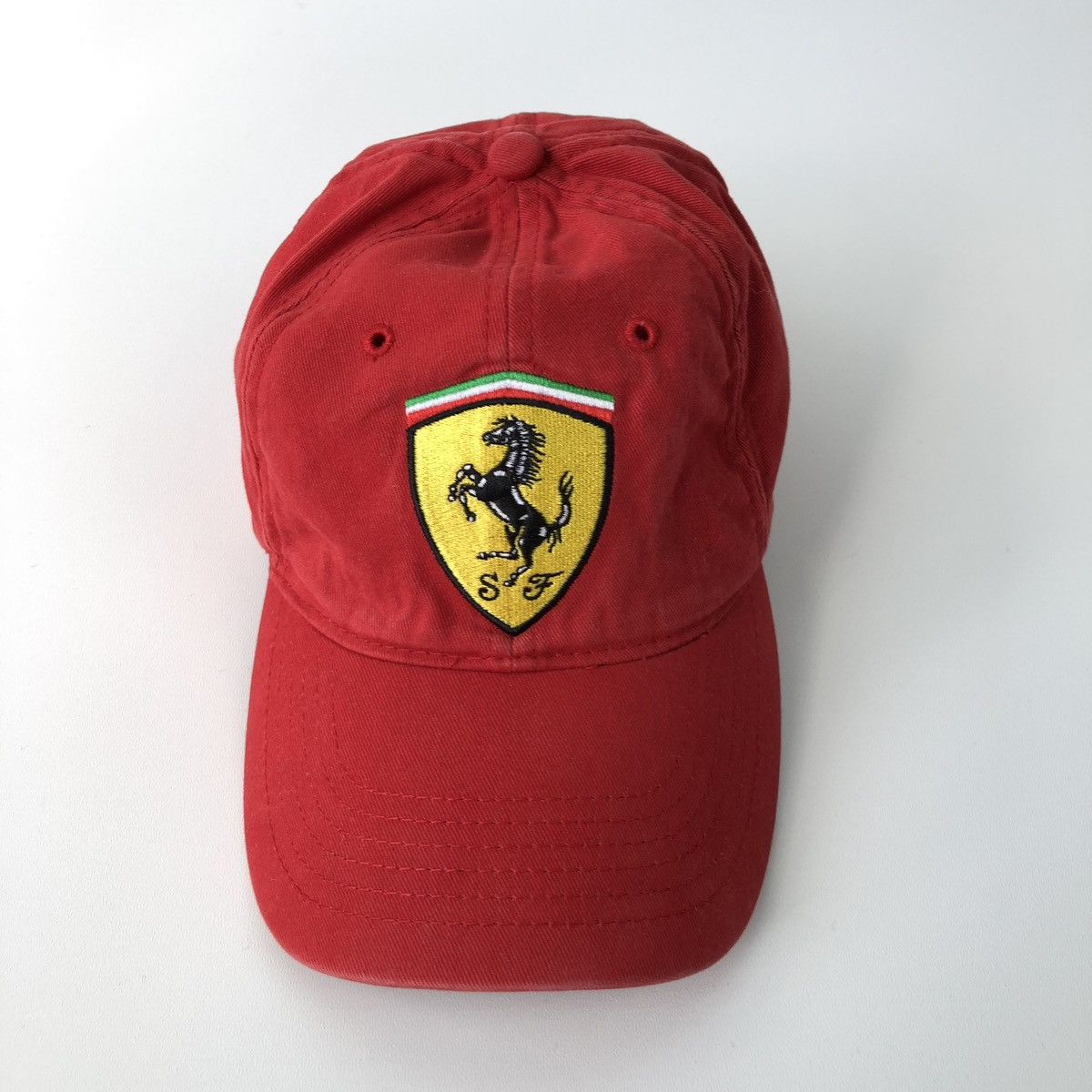 Ferrari × Formula 1 × Vintage Ferrari 90’s Formula 1 Team Vintage Official Cap Red Rare Size ONE SIZE - 2 Thumbnail
