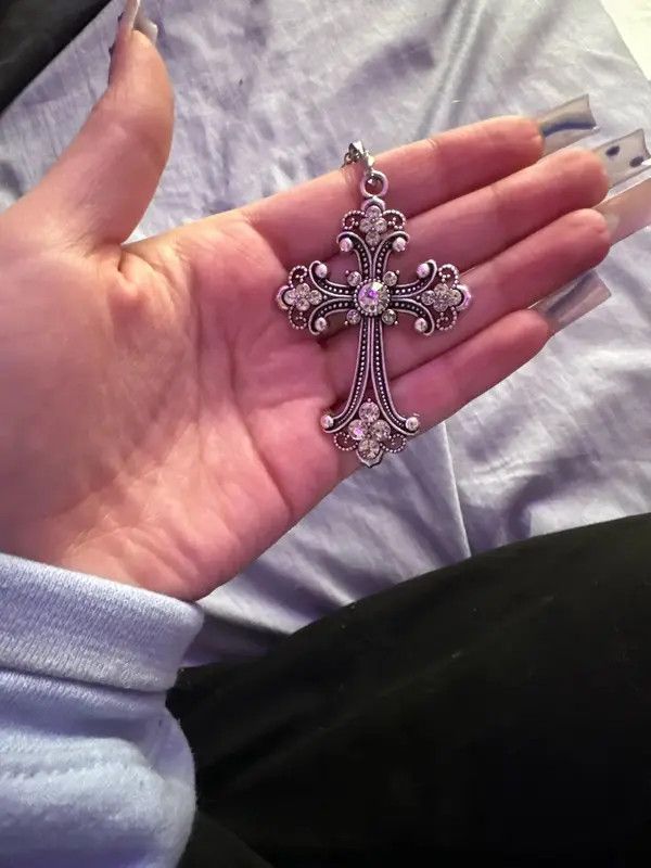 Jewelry Rhinestone Cross Pendant Necklace Size ONE SIZE - 1 Thumbnail