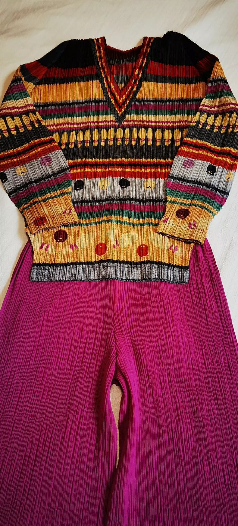 Pleats Please Issey Miyake Issey Miyake Chicken heart collar top Size L / US 10 / IT 46 - 1 Thumbnail