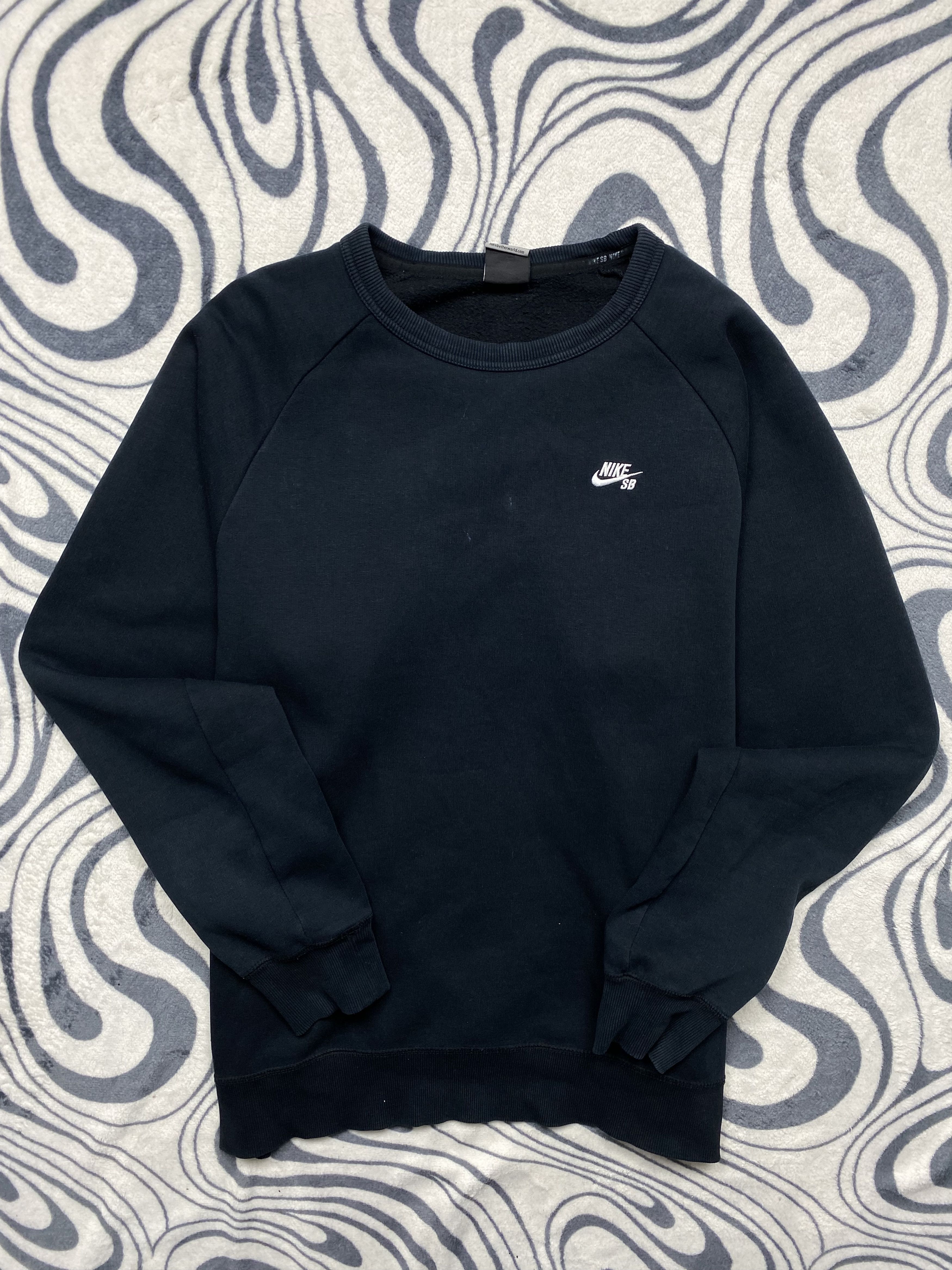 Nike Nike SB Vintage Mens Sweatshirt Y2K Size US XL / EU 56 / 4 - 1 Thumbnail
