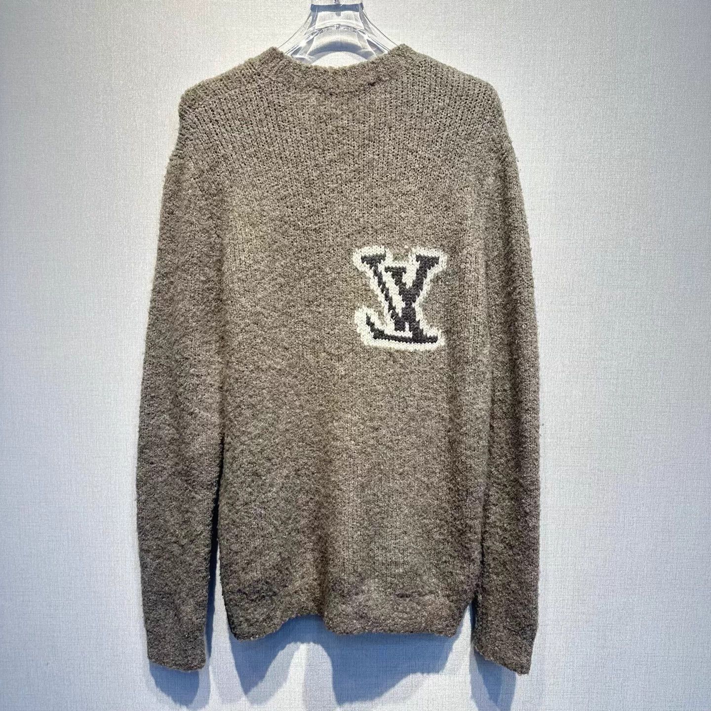 Louis Vuitton LV New Crewneck Teddy Sweater Gray Brown Size M Size US M / EU 48-50 / 2 - 2 Thumbnail