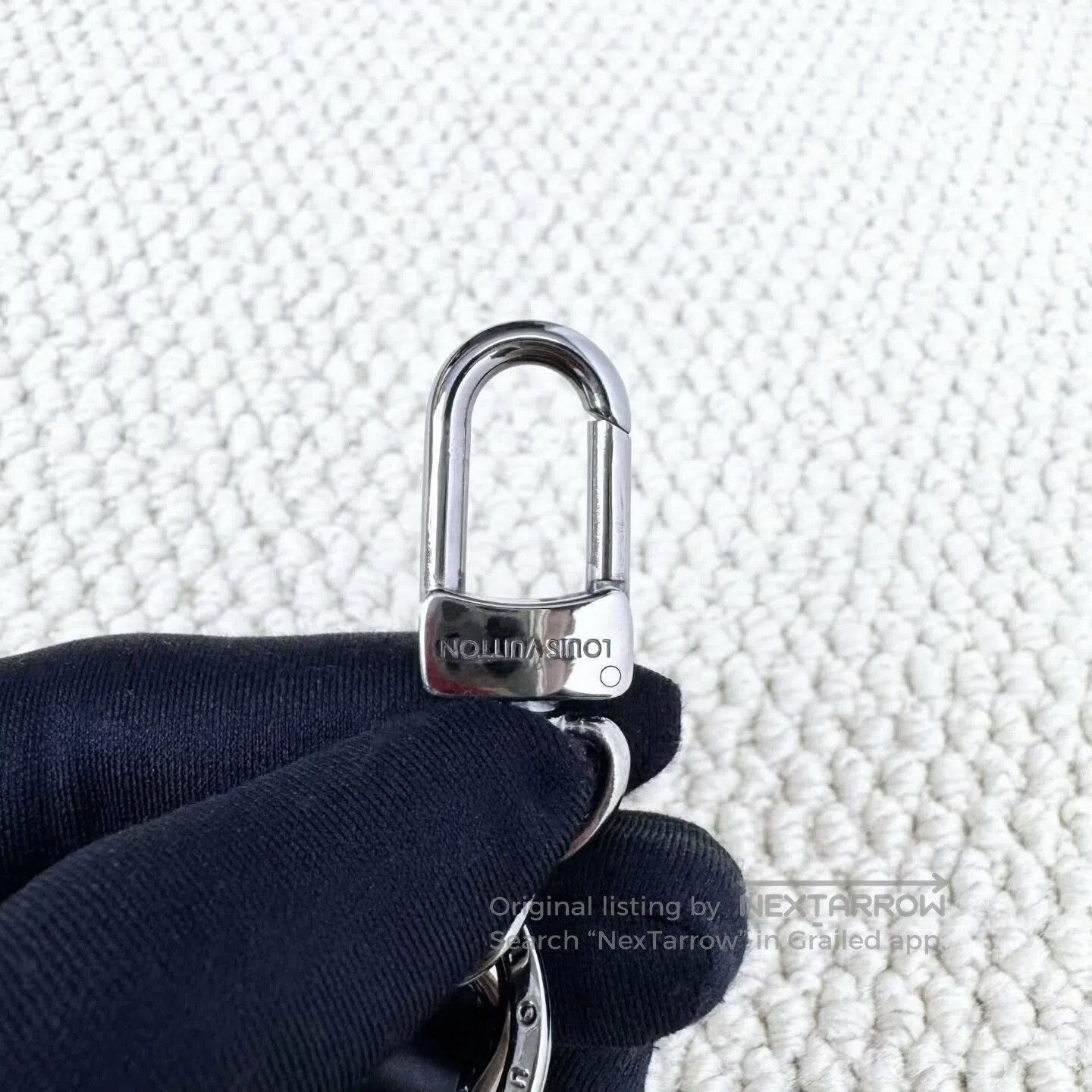 Louis Vuitton Louis Vuitton Monogram Keychain. Size ONE SIZE - 3 Thumbnail