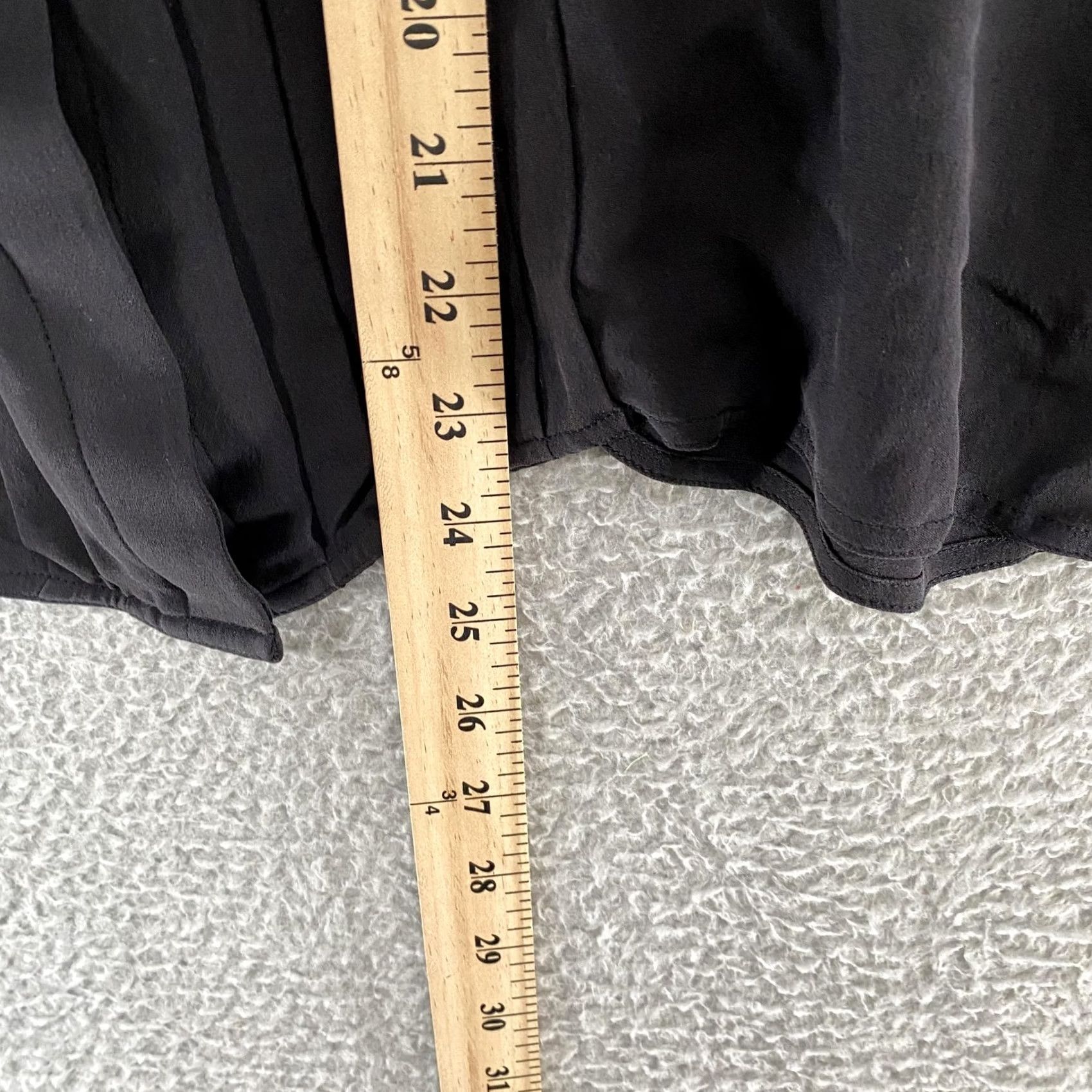 Coldwater Creek Coldwater Creek Womens XL Black Silk Pleated Button Front Long Sleeve Top Size XL / US 12-14 / IT 48-50 - 7 Thumbnail