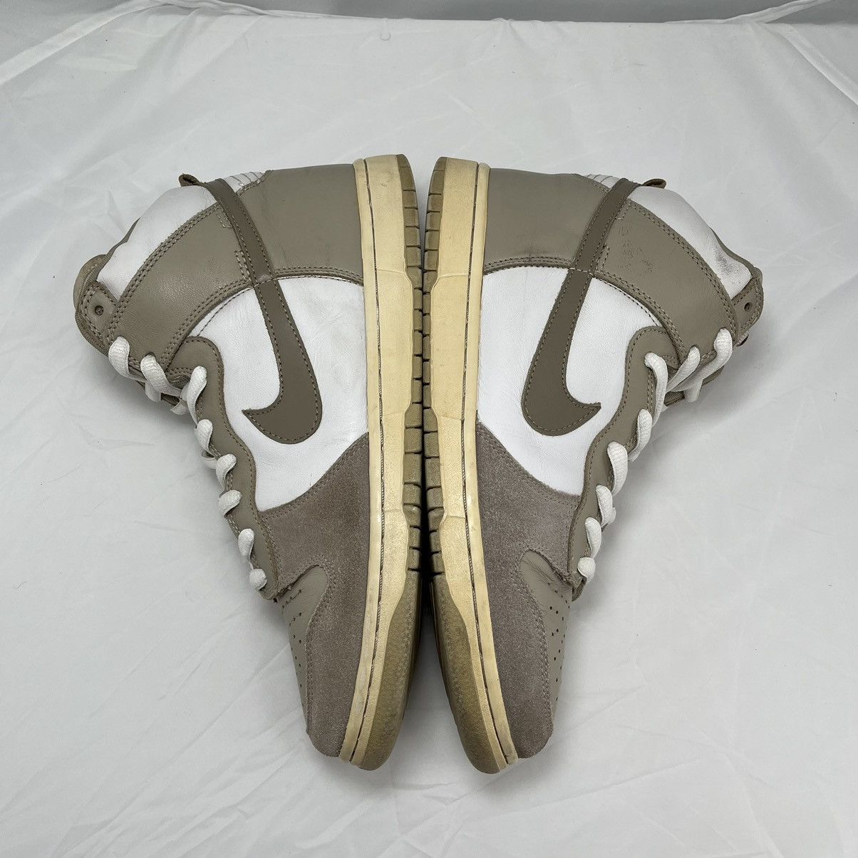 🔥GRAIL Vintage Size 11.5 Nike Dunk High Pro SB White Khaki