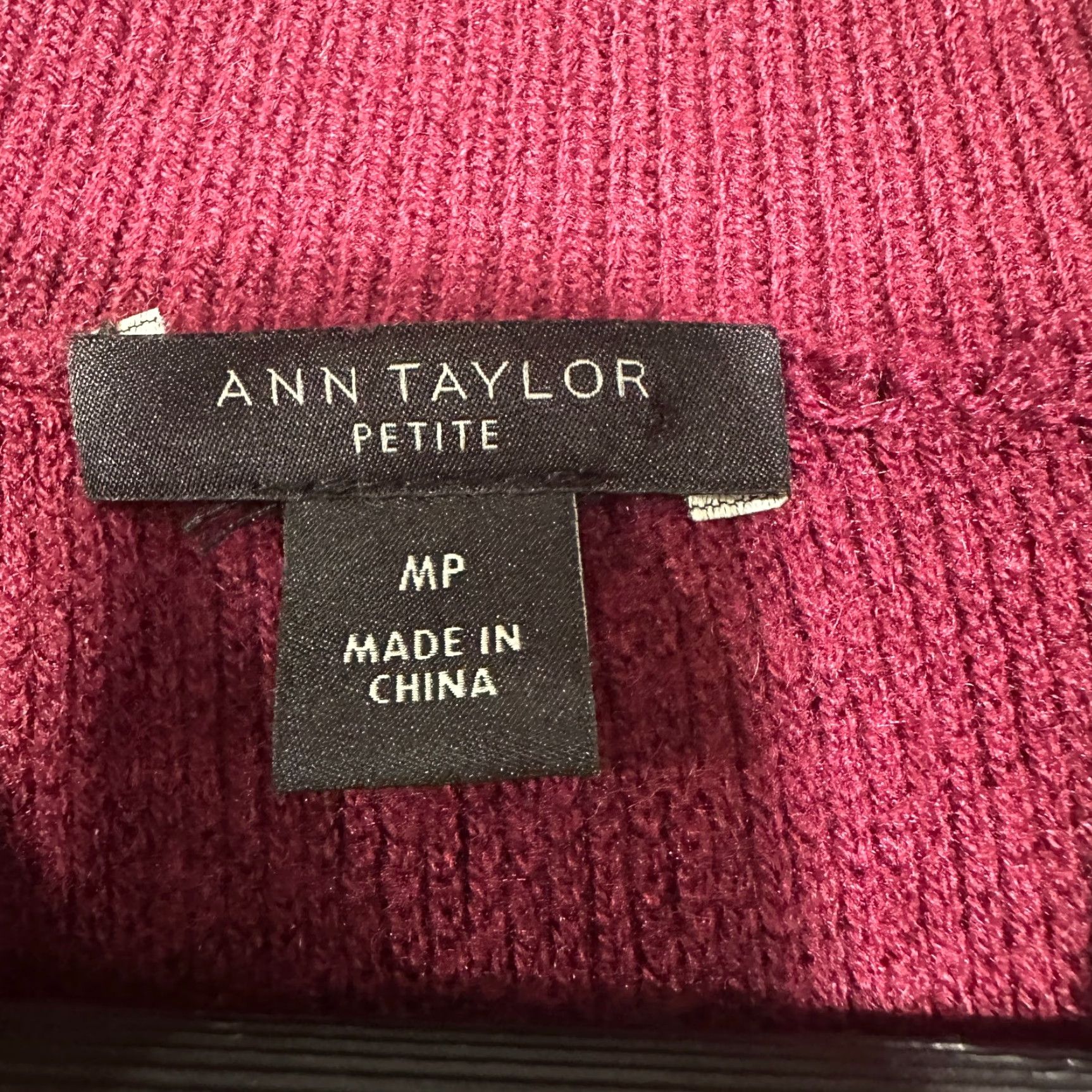 Ann Taylor Ann Taylor Sweater Dress Womens Petite Medium Maroon Wool Blend Mock Neck Knit Midi Dress Size M / US 6-8 / IT 42-44 - 5 Thumbnail