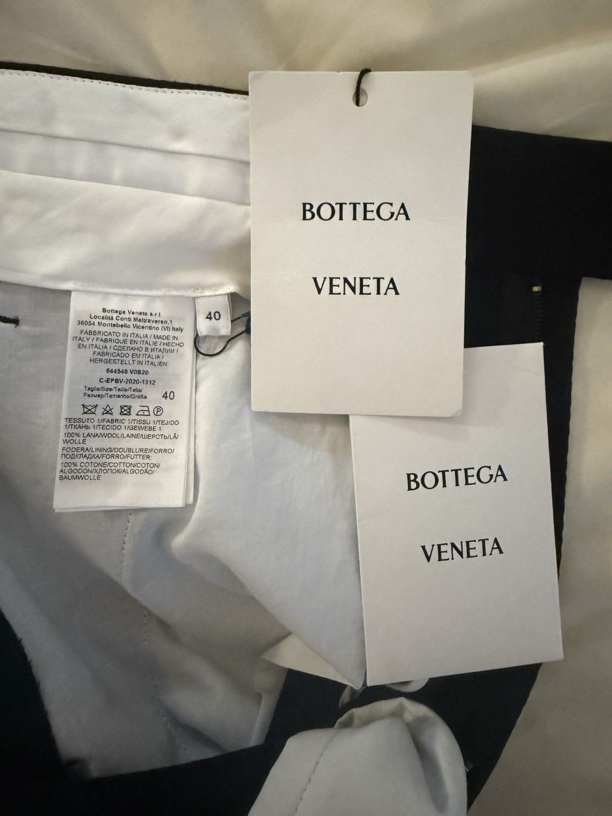 Bottega Veneta SS21 Black Women’s Wool Wide Cuffed Pants Size 40 Size 27" / US 4 / IT 40 - 8 Thumbnail