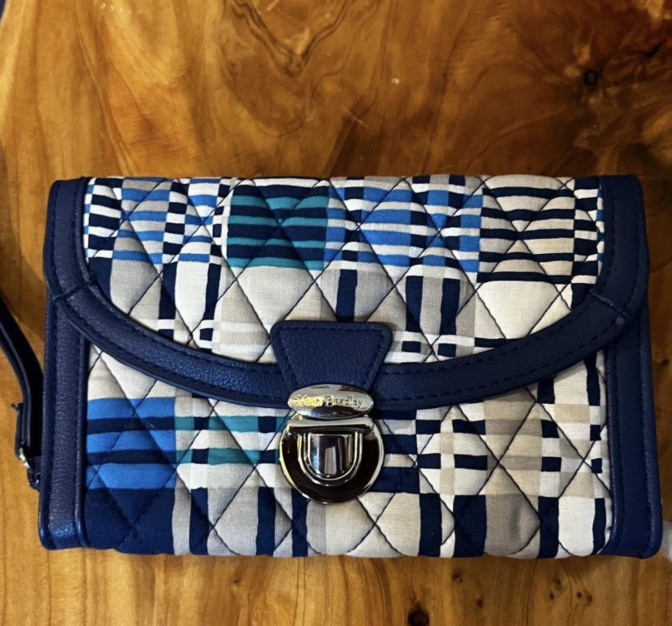 Vera Bradley Vera Bradley checkered wallet women’s excellent condition Size ONE SIZE - 7 Thumbnail